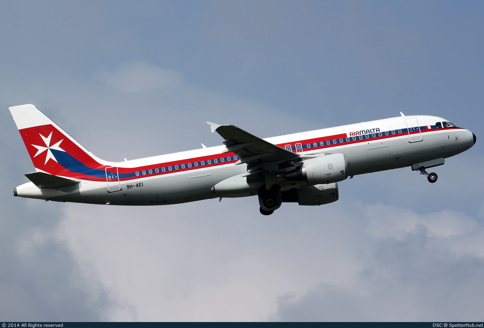 Photo of 9H-AEI - Airbus A320-214 operated by Air Malta