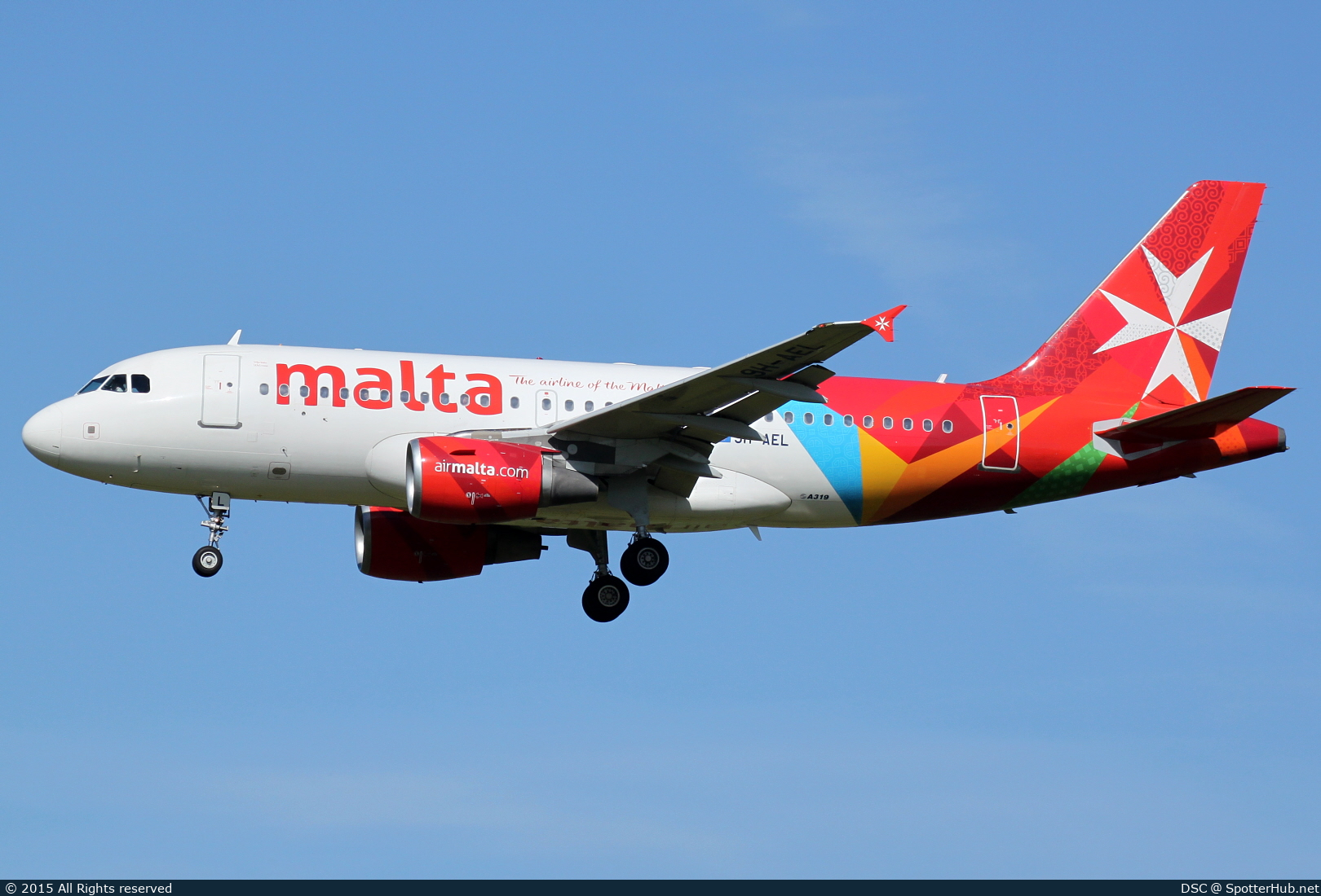 Photo of 9H-AEL - Airbus A319-112 operated by Air Malta