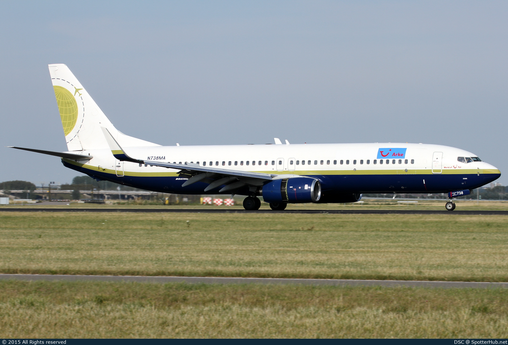Photo of N738MA - Boeing 737-8Q8 operated by Arke (opb Miami Air International)