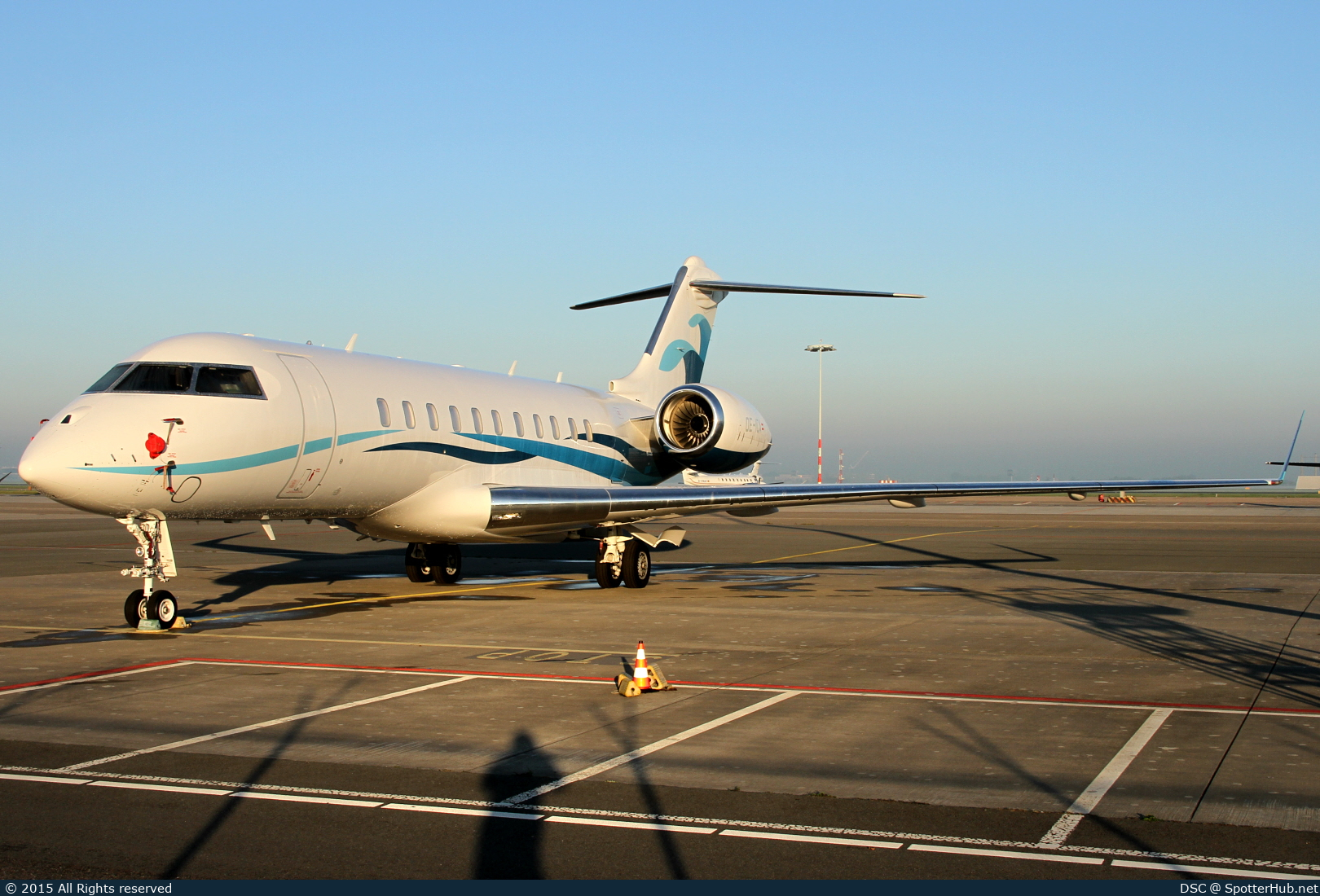 Photo of OE-ICA - Bombardier Global 5000 operated by Avcon Jet