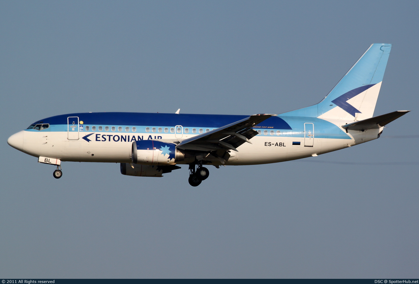Photo of ES-ABL - Boeing 737-5L9 operated by Estonian Air