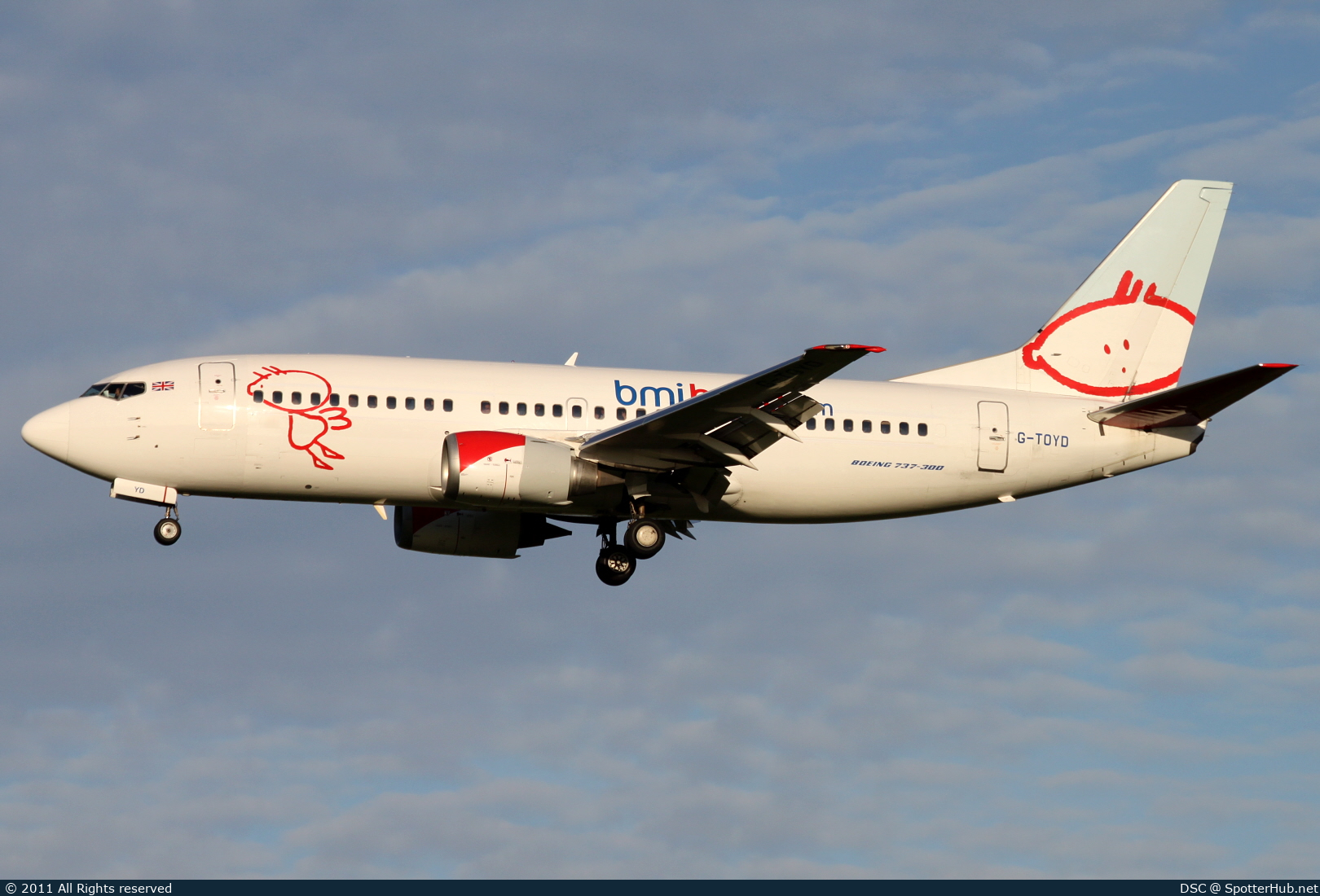Photo of G-TOYD - Boeing 737-3Q8 operated by bmibaby