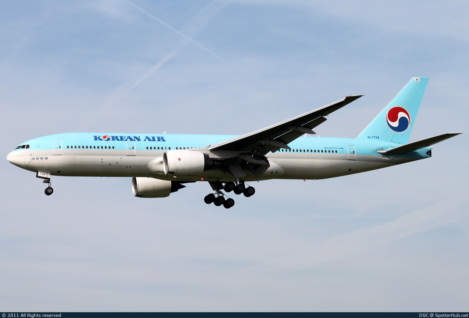 Photo of HL7734 - Boeing 777-2B5(ER) operated by Korean Air