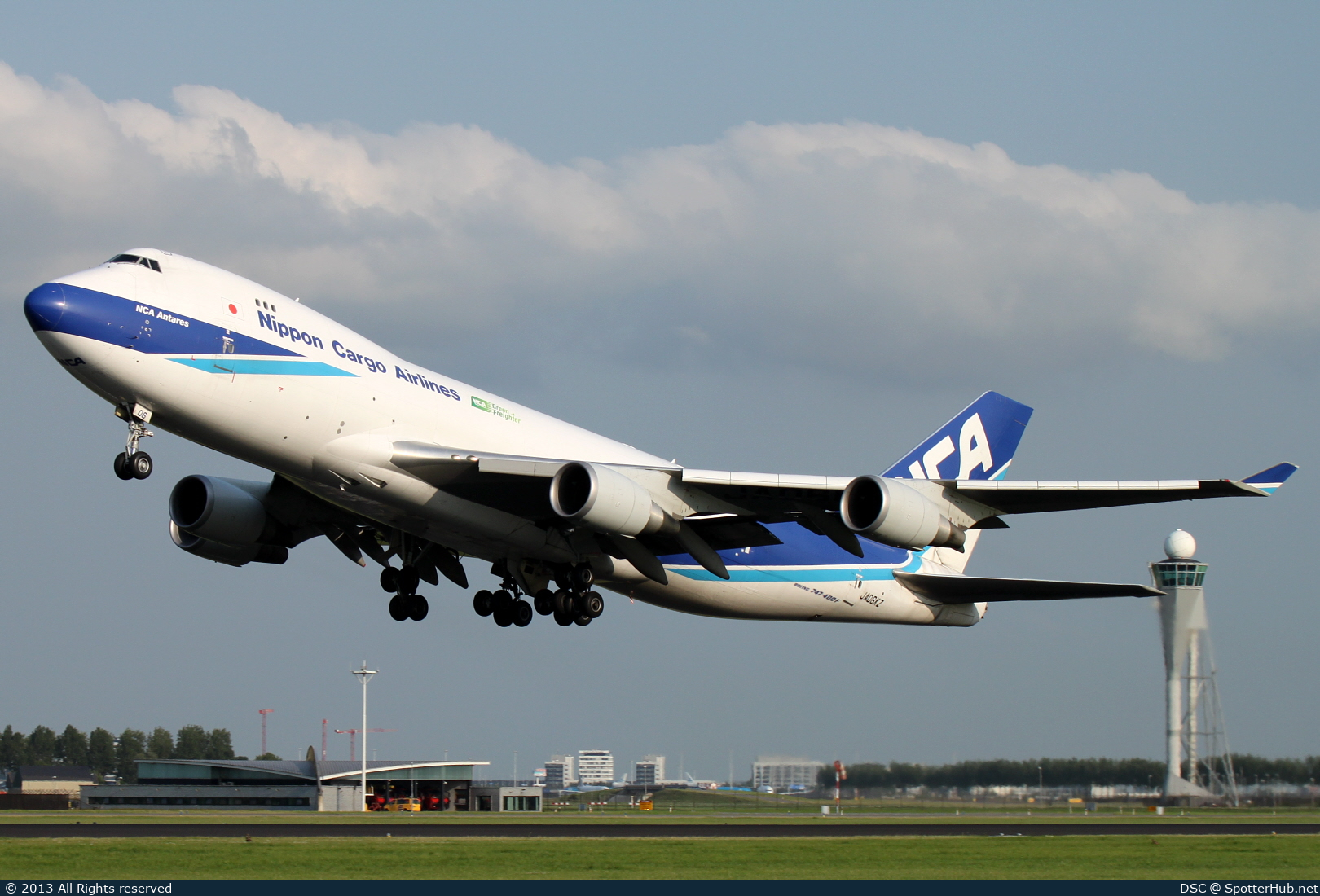 Photo of JA06KZ - Boeing 747-4KZF operated by Nippon Cargo Airlines
