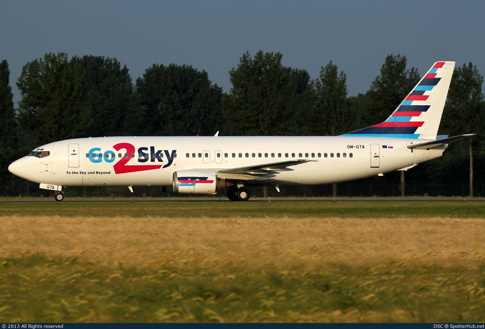 Photo of OM-GTA - Boeing 737-4Q8 operated by Go2Sky