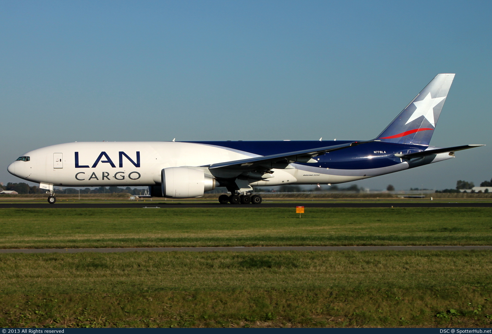 Photo of N778LA - Boeing 777-F16 operated by LAN Cargo