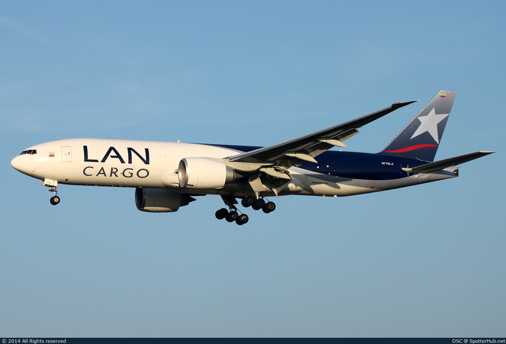 Photo of N776LA - Boeing 777-F16 operated by LAN Cargo Colombia
