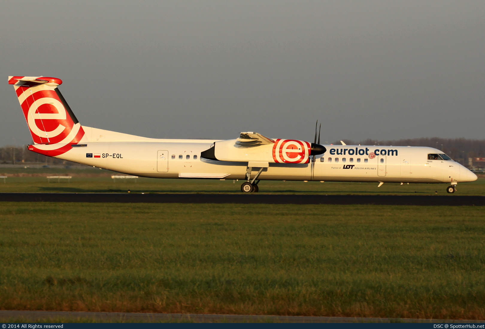 Photo of SP-EQL - Bombardier DHC-8-402 Dash 8 Q400 operated by euroLOT