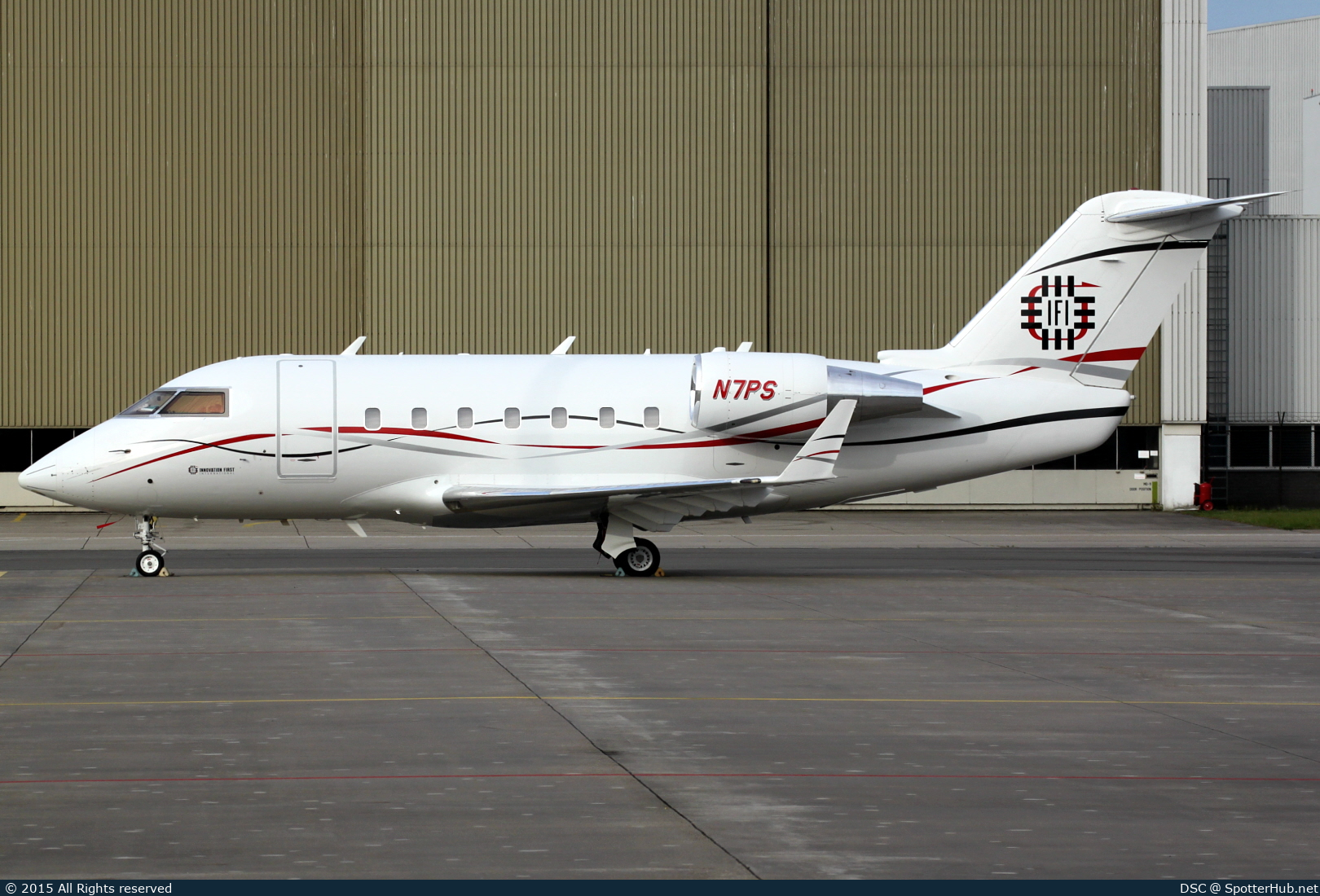 Photo of N7PS - Bombardier Challenger 601-3A operated by Innovation First International
