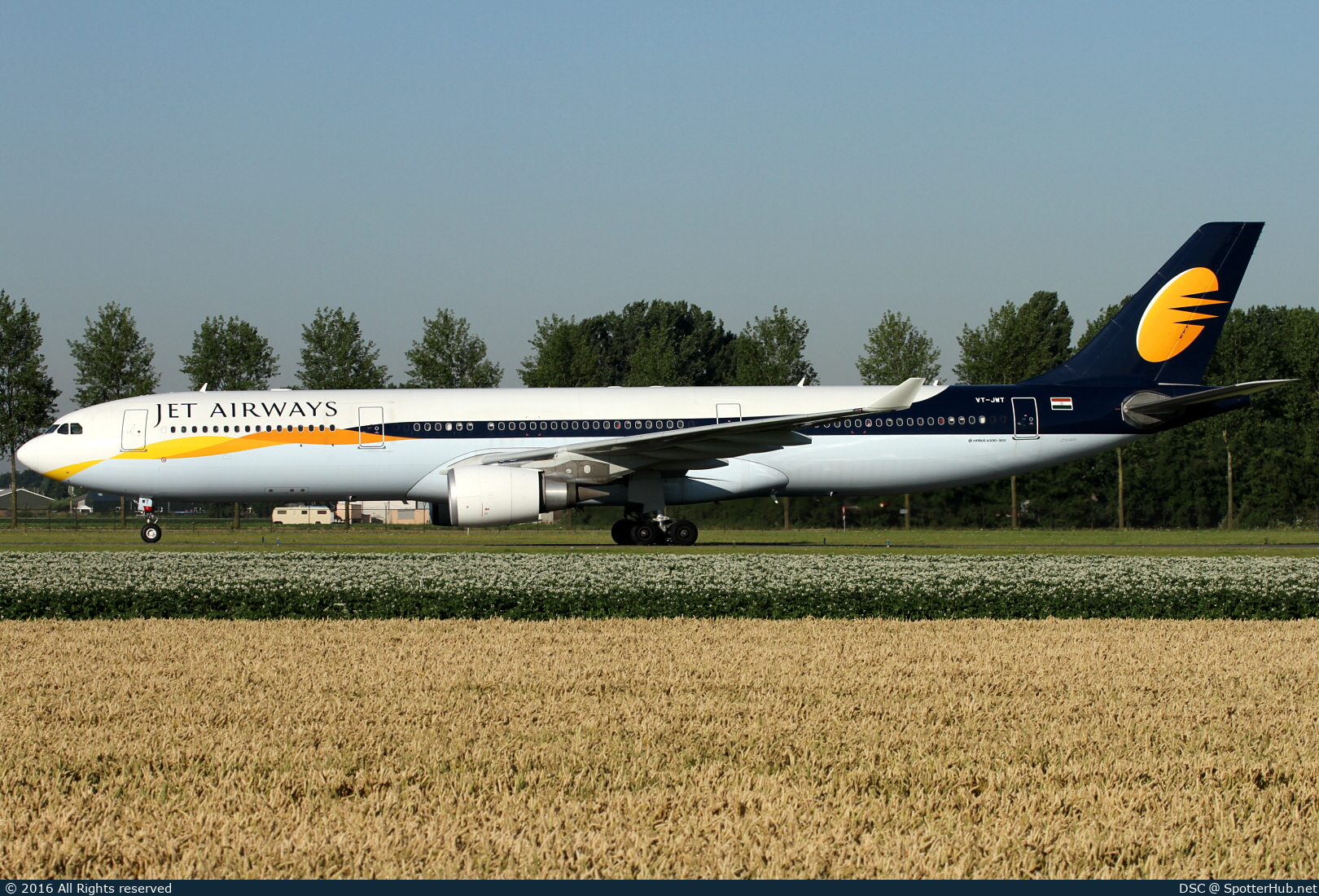 Photo of VT-JWT - Airbus A330-302 operated by Jet Airways