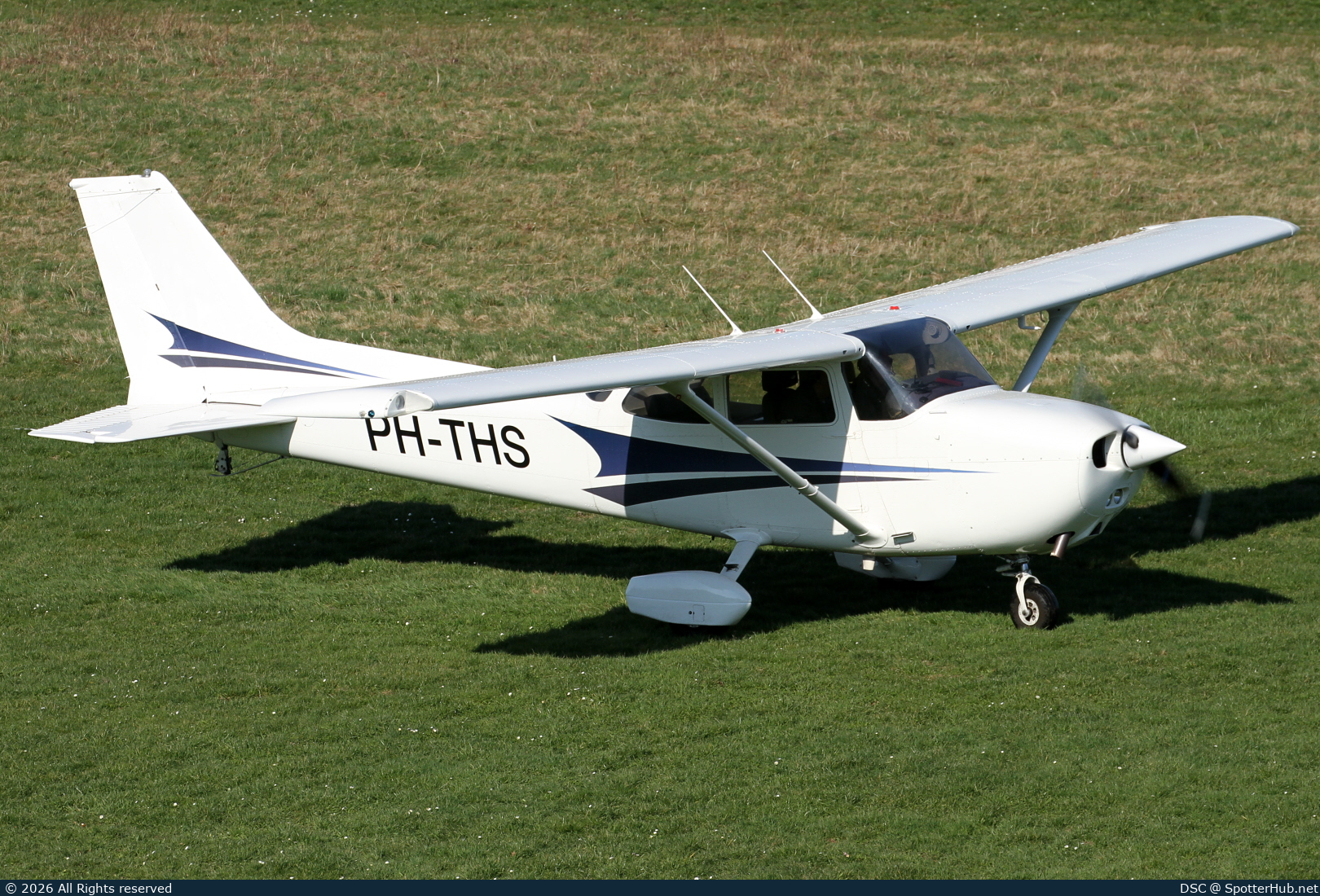 Photo of PH-THS - Cessna 172N Skyhawk II operated by Private