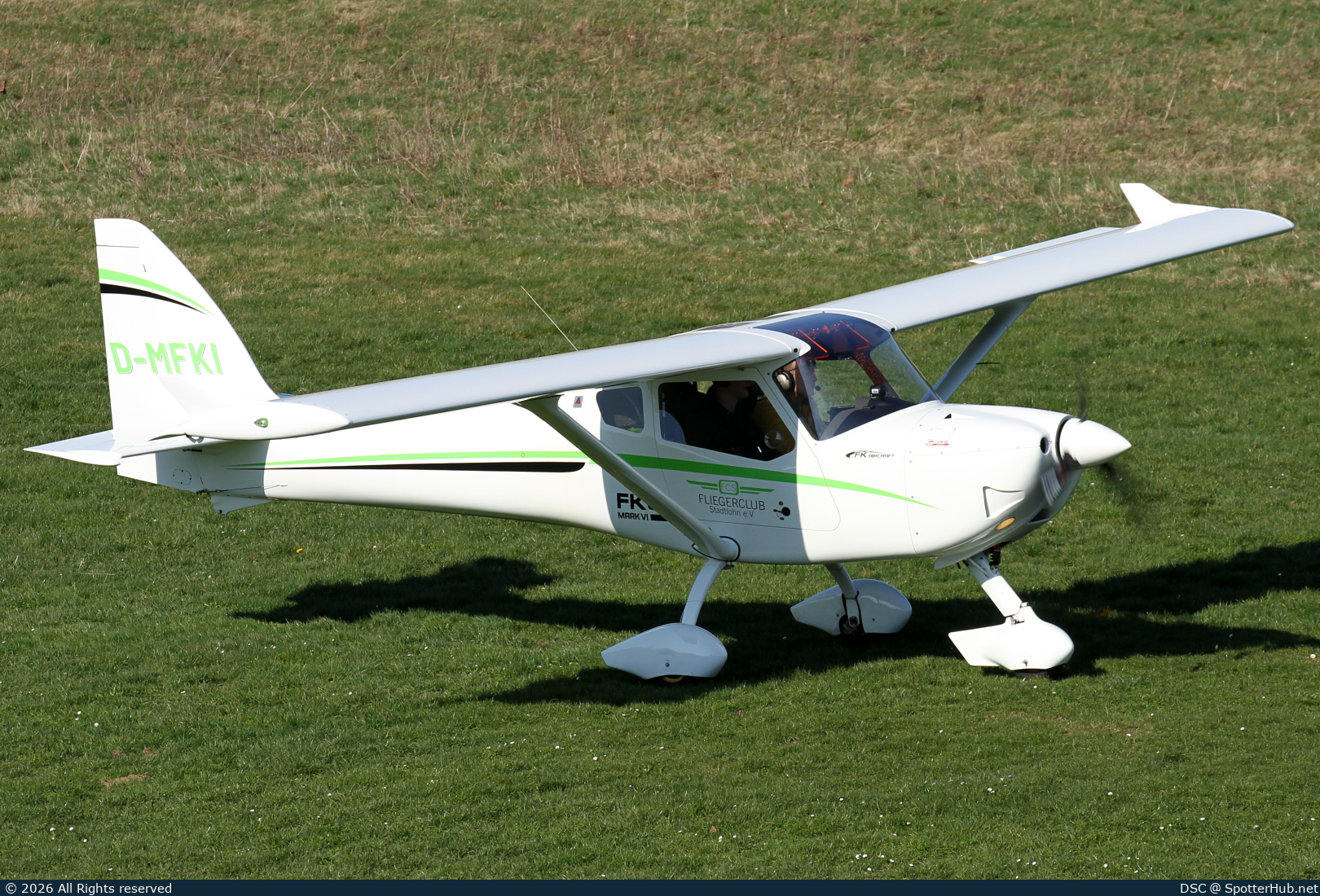 Photo of D-MFKI - FK-Lightplanes FK9 Mk.VI operated by Fliegerclub Stadtlohn