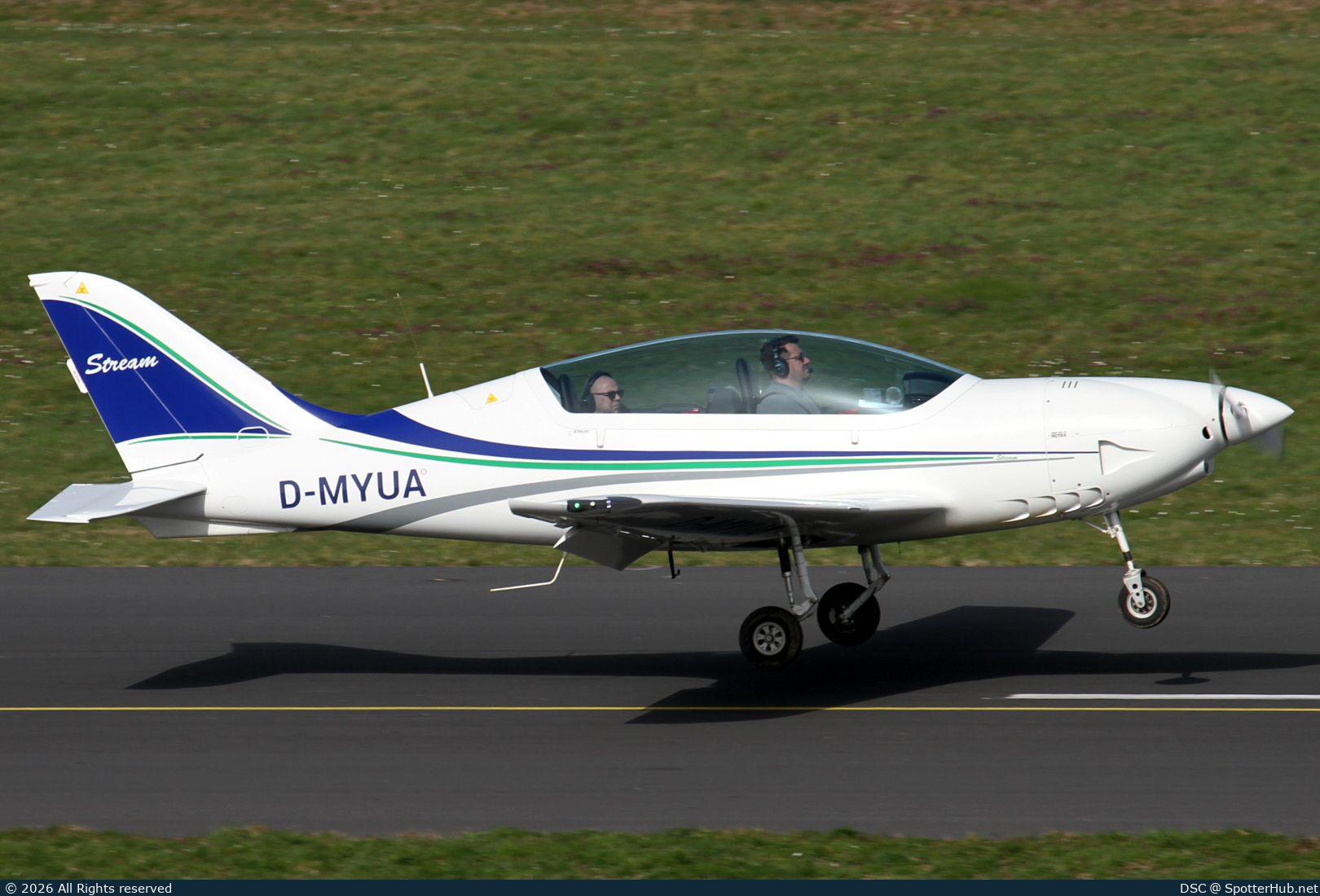 Photo of D-MYUA - TL Ultralight Stream operated by Private