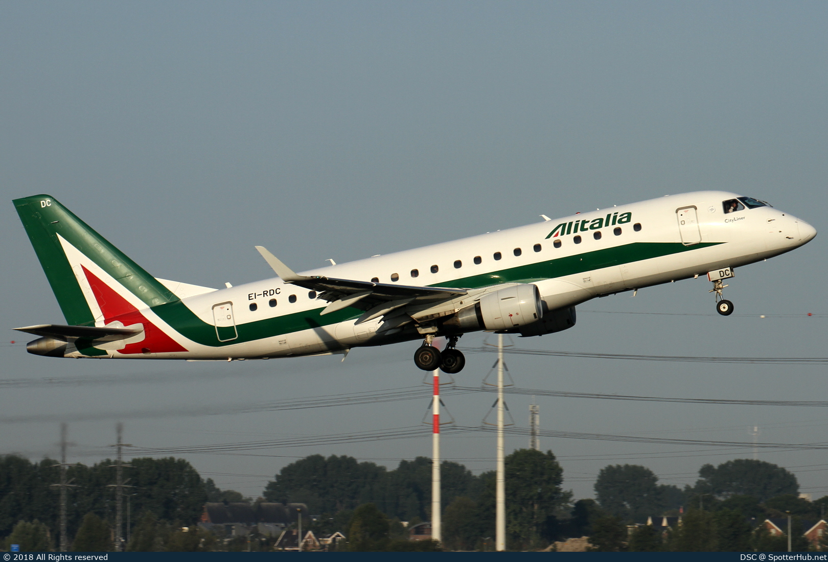Photo of EI-RDC - Embraer ERJ-175STD operated by Alitalia CityLiner