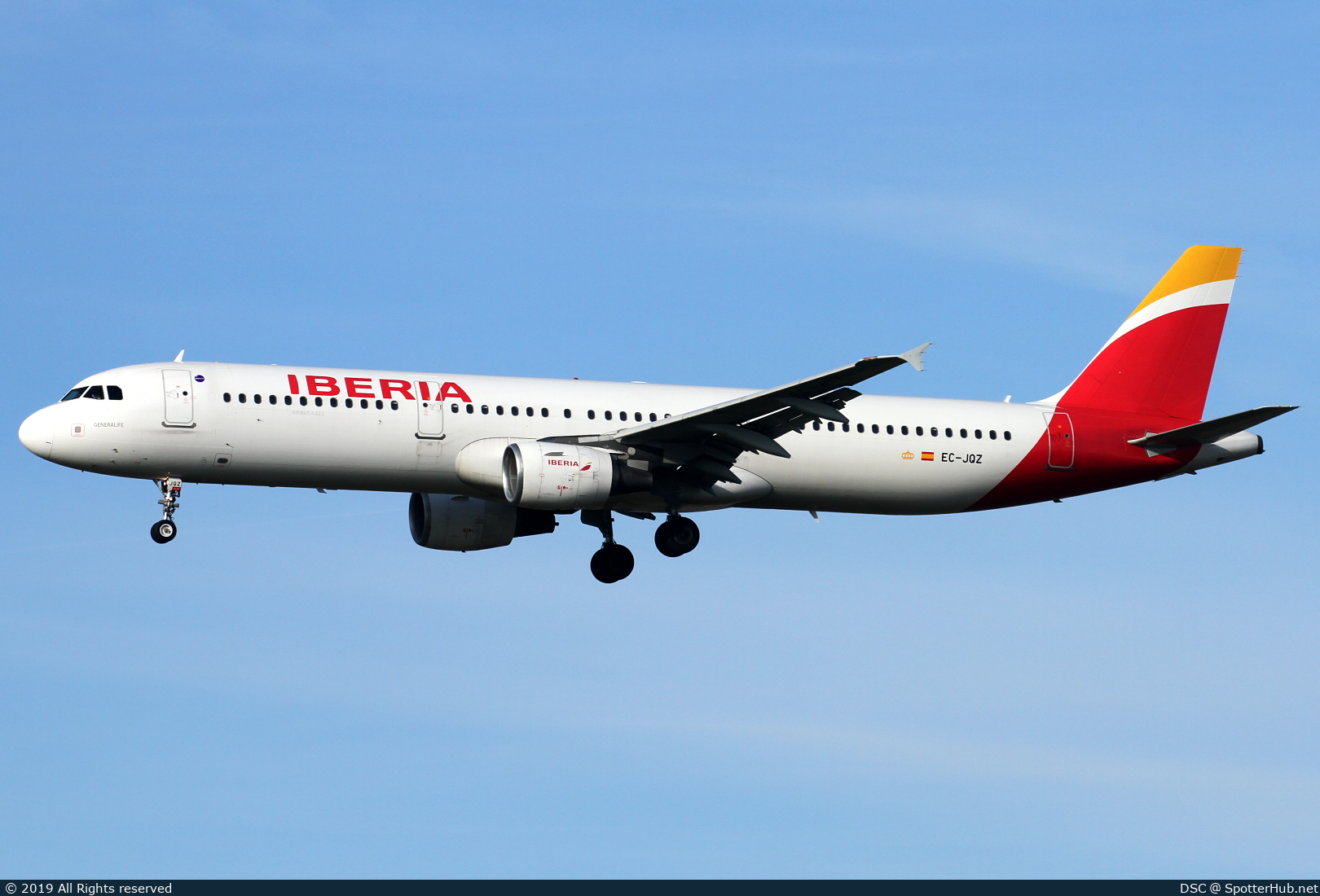 Photo of EC-JQZ - Airbus A321-212 operated by Iberia