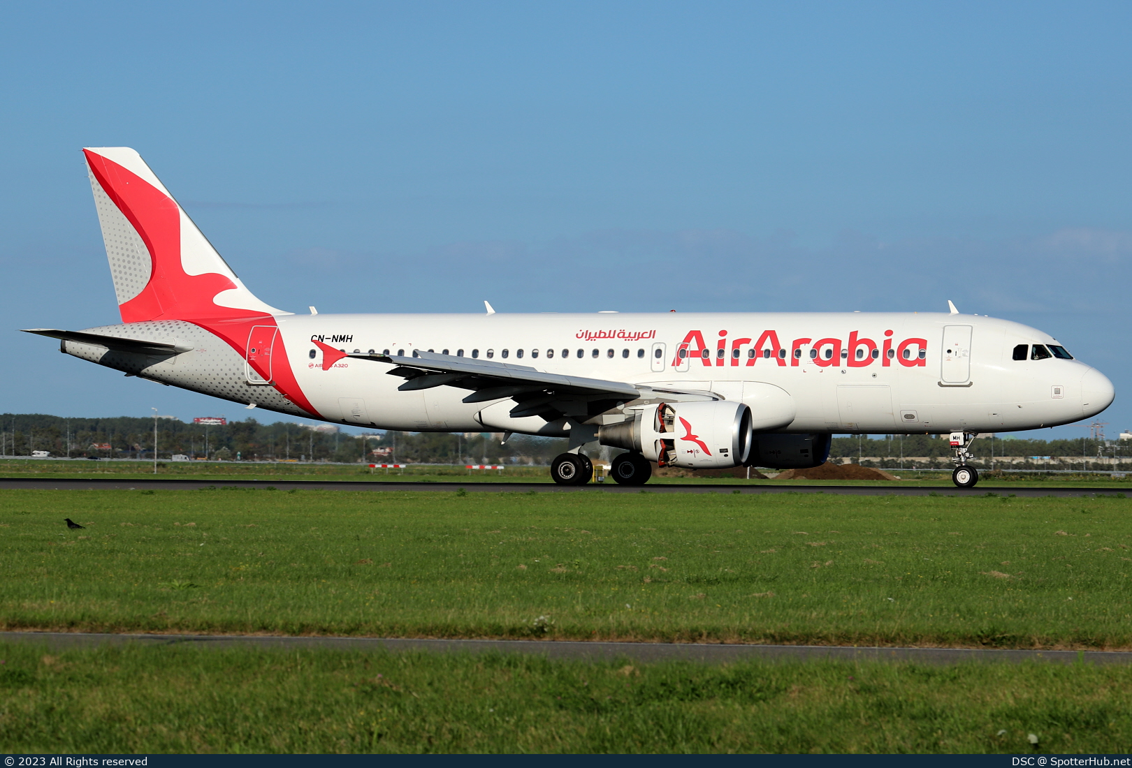 Photo of CN-NMH - Airbus A320-214 operated by Air Arabia Maroc