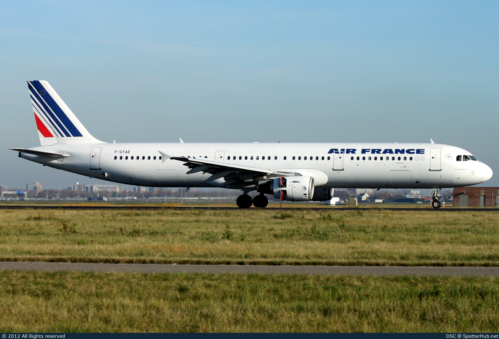 Photo of F-GTAE - Airbus A321-212 operated by Air France