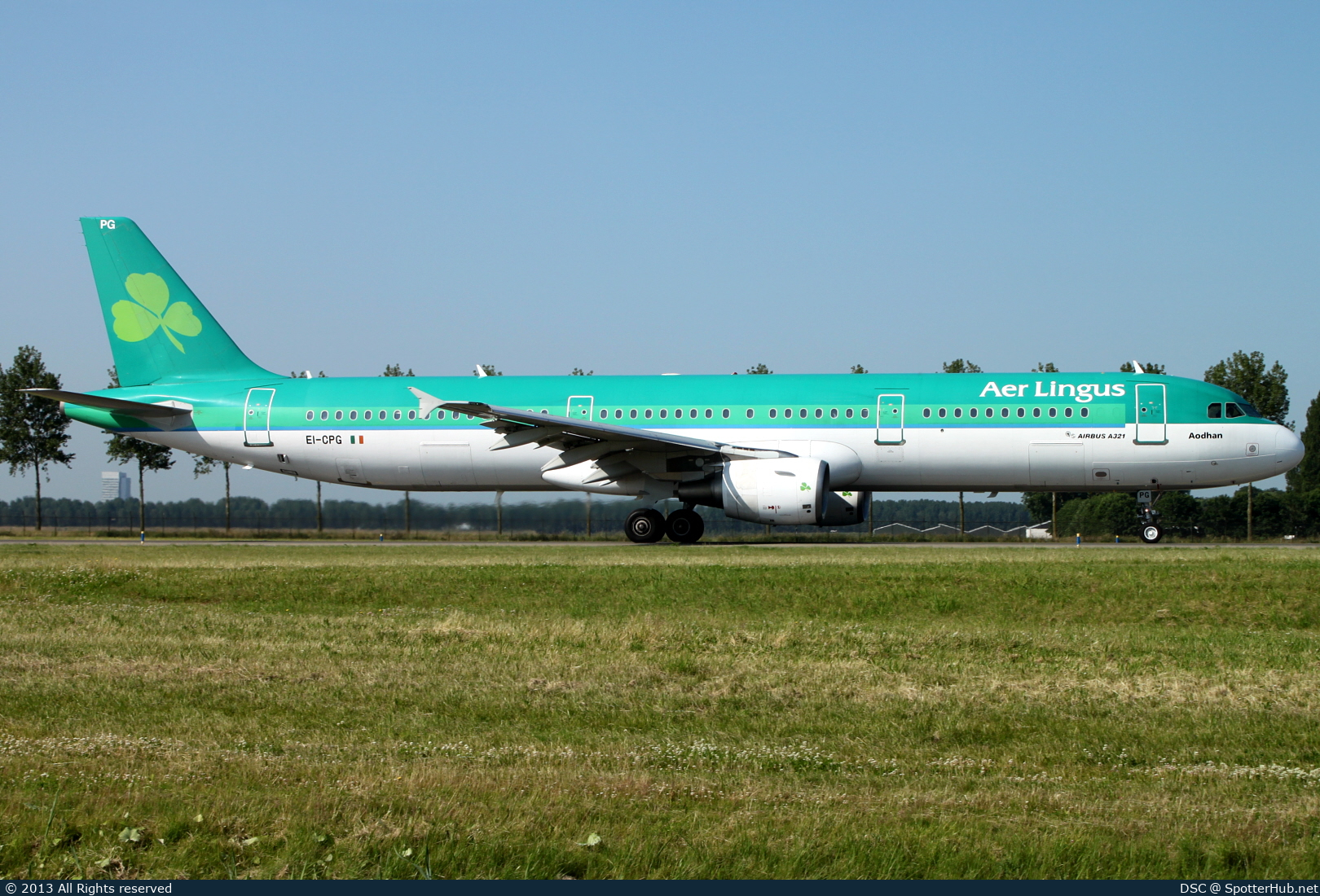 Photo of EI-CPG - Airbus A321-211 operated by Aer Lingus
