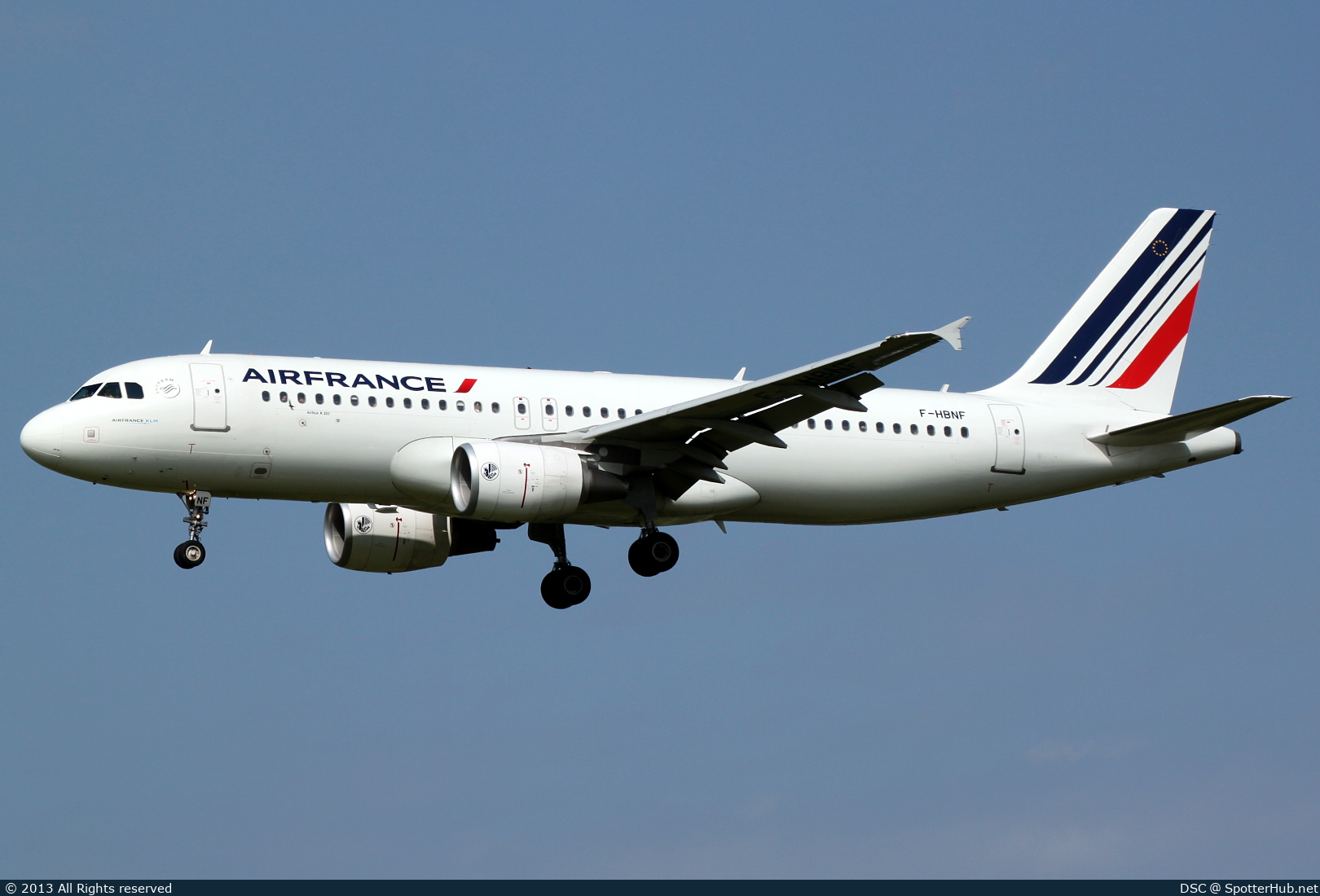 Photo of F-HBNF - Airbus A320-214 operated by Air France