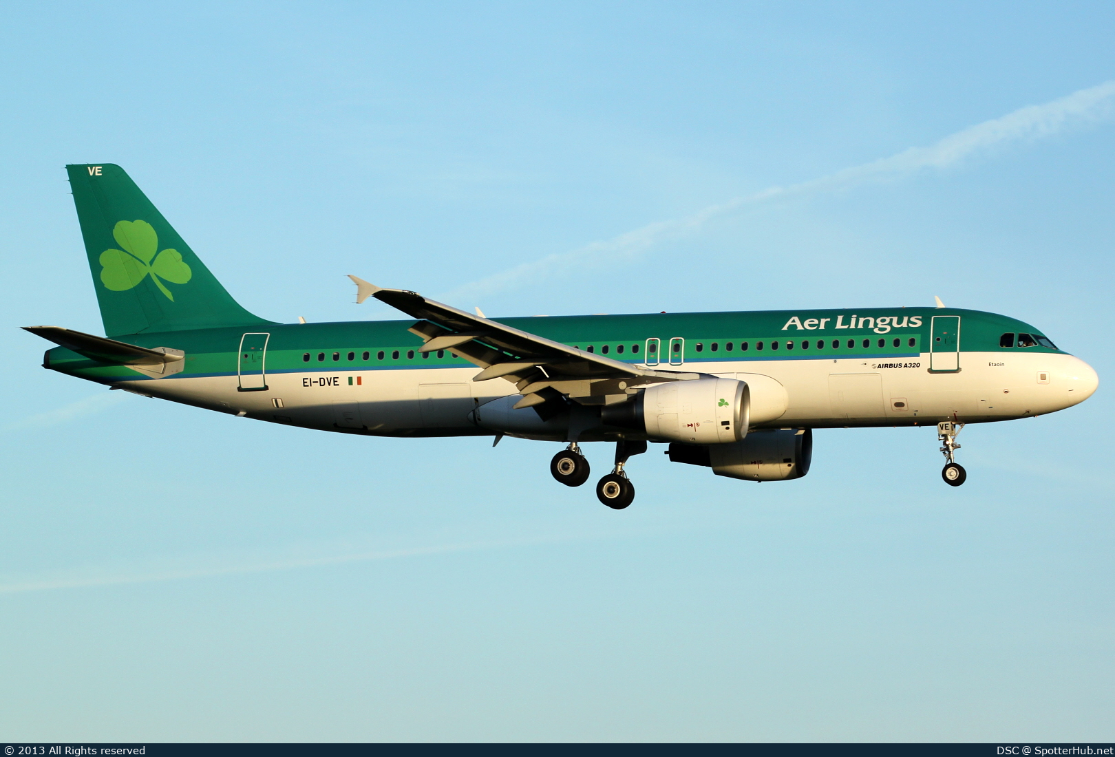 Photo of EI-DVE - Airbus A320-214 operated by Aer Lingus