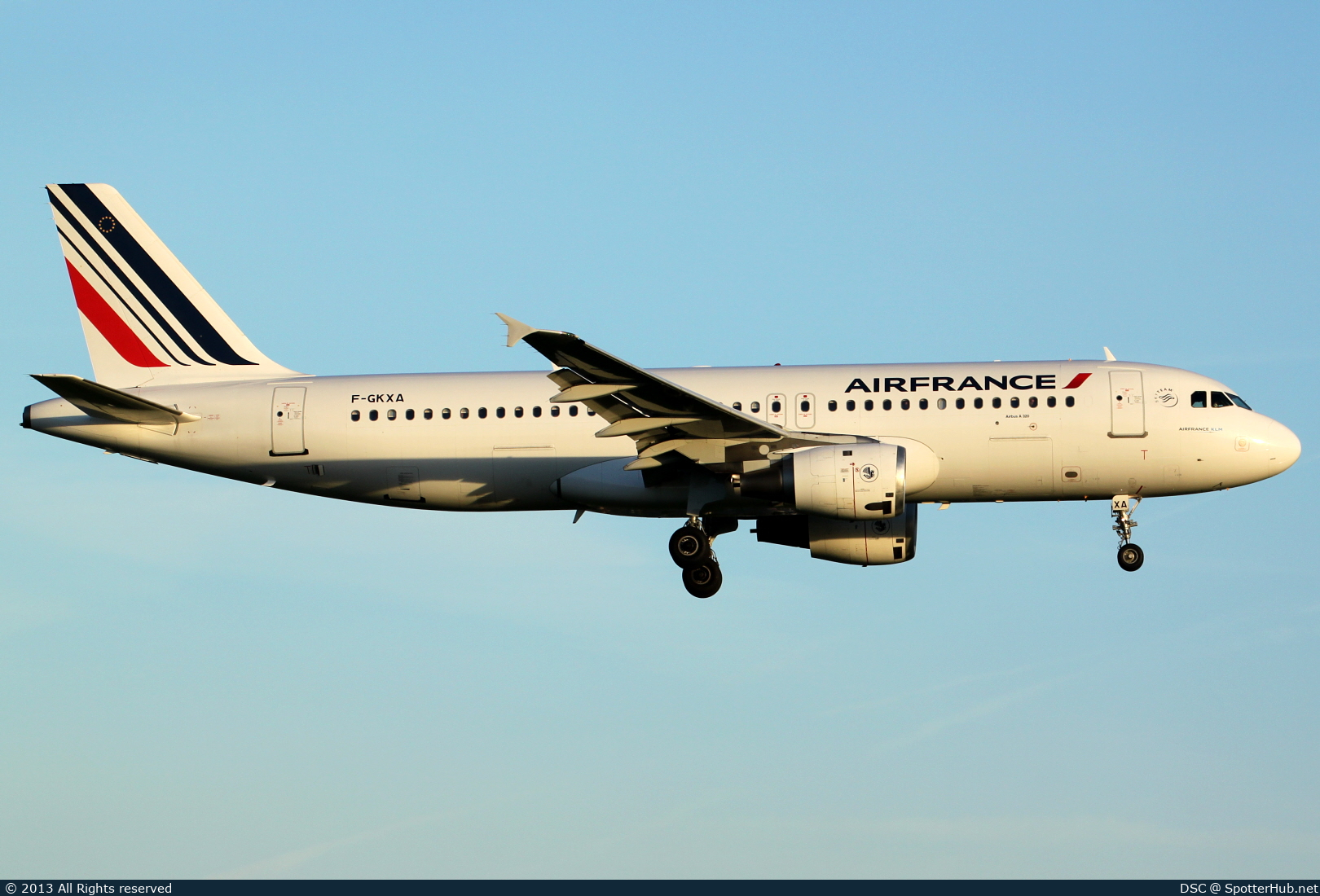 Photo of F-GKXA - Airbus A320-211 operated by Air France