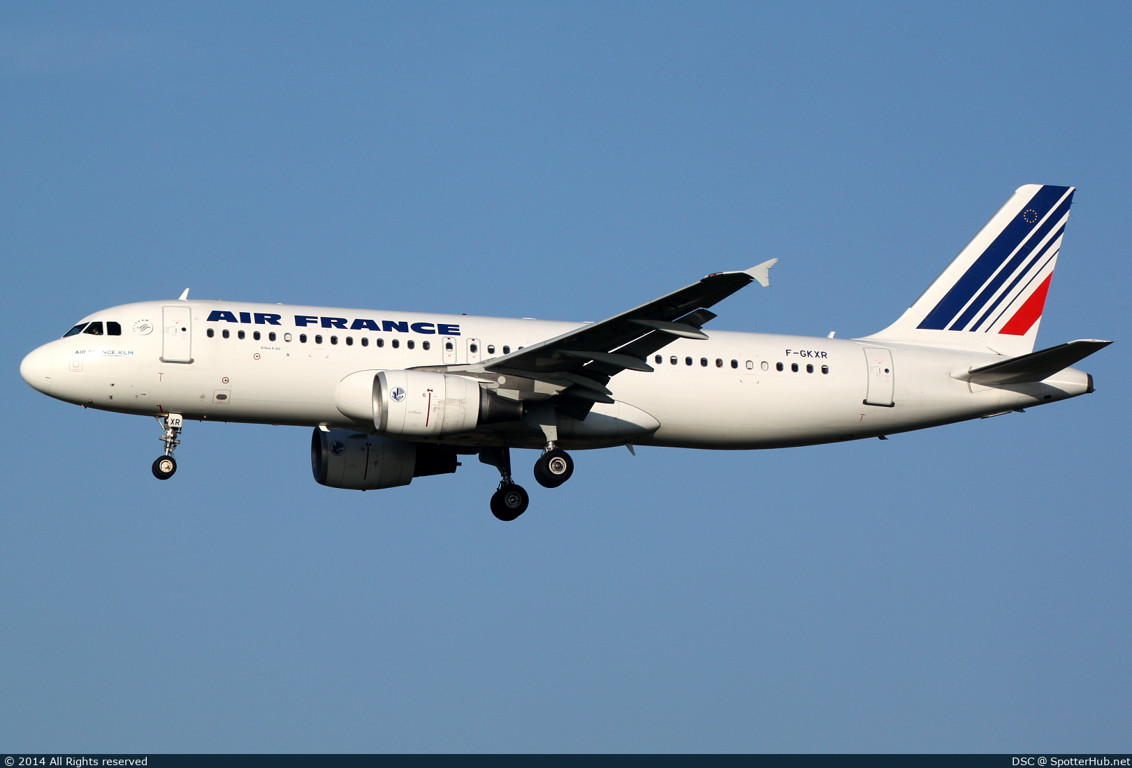 Photo of F-GKXR - Airbus A320-214 operated by Air France