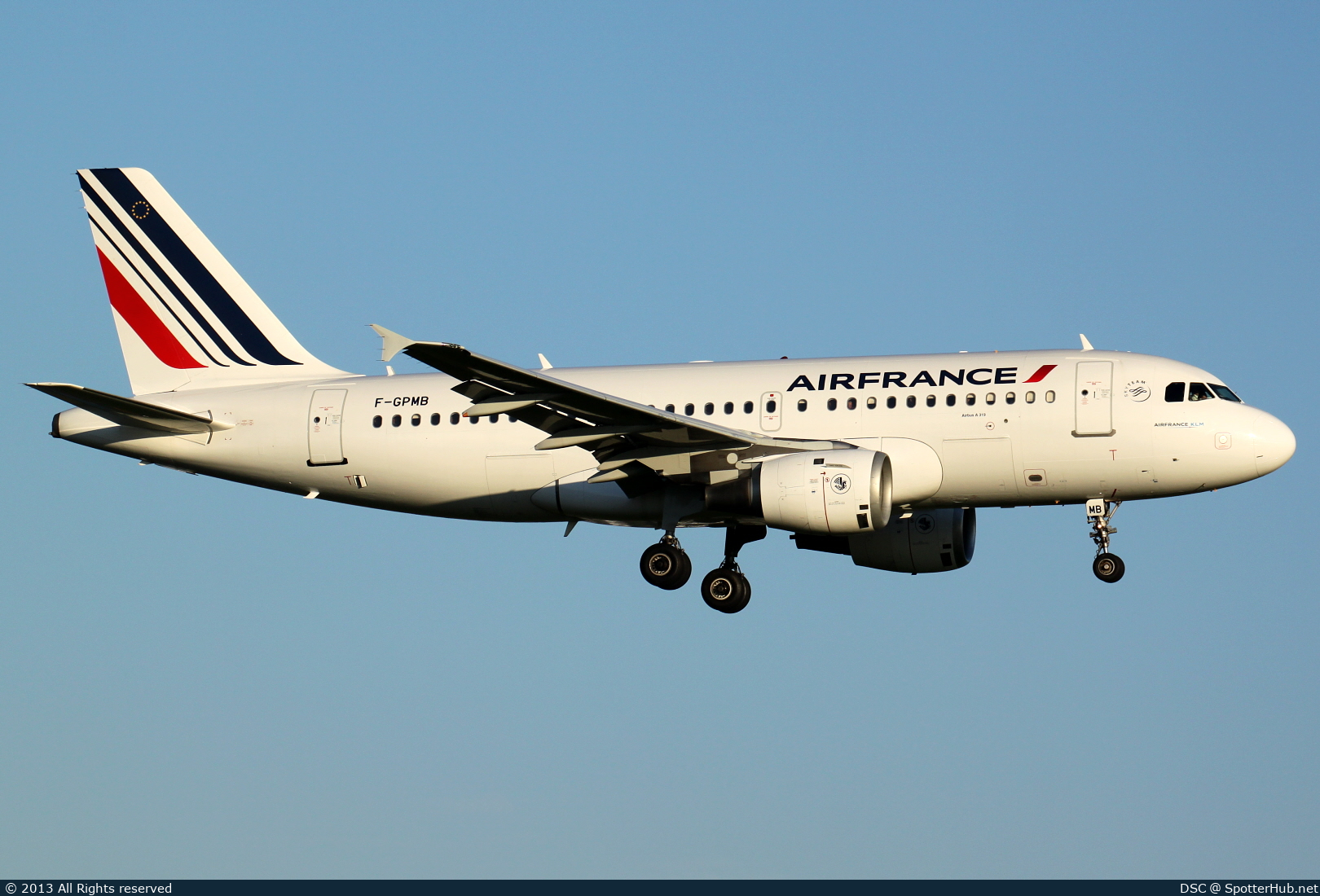 Photo of F-GPMB - Airbus A319-113 operated by Air France
