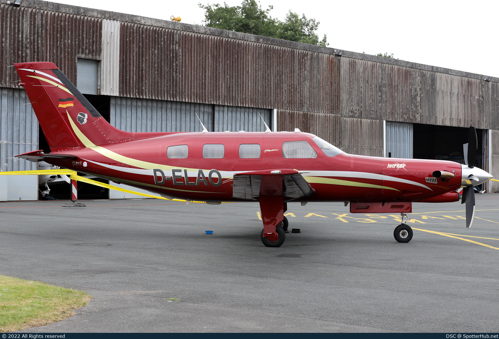 Photo of D-ELAO - Piper PA-46-310P Malibu JetPROP DLX operated by Private
