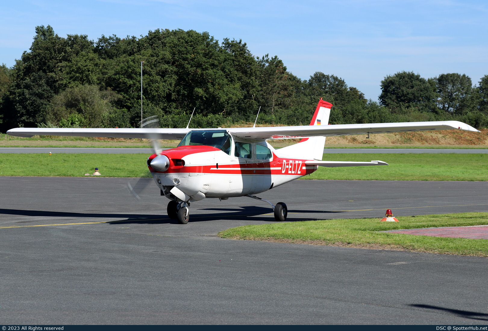 Photo of D-ELTZ - Cessna 210N Centurion II operated by Private