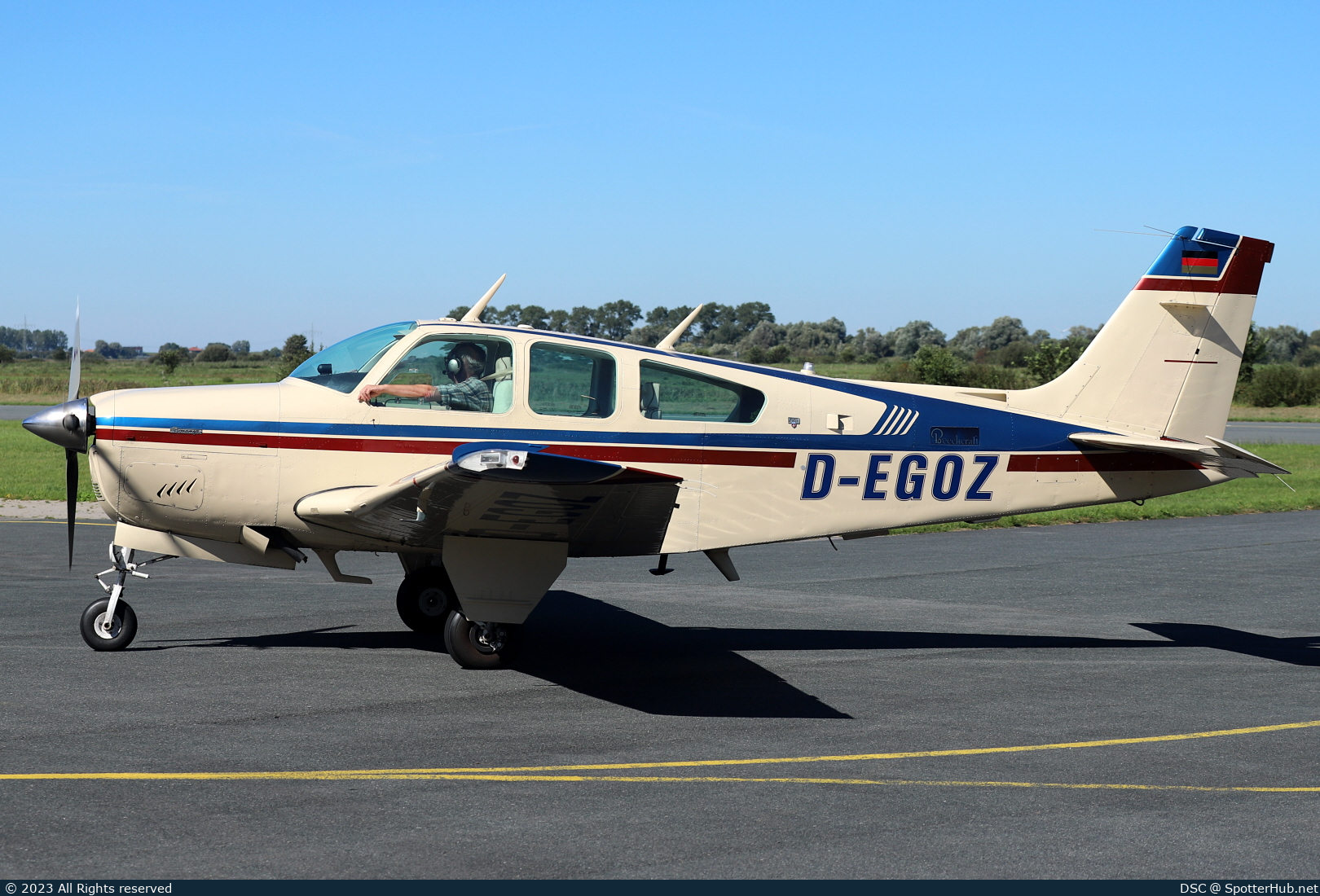 Photo of D-EGOZ - Beechcraft F33A Bonanza operated by Private