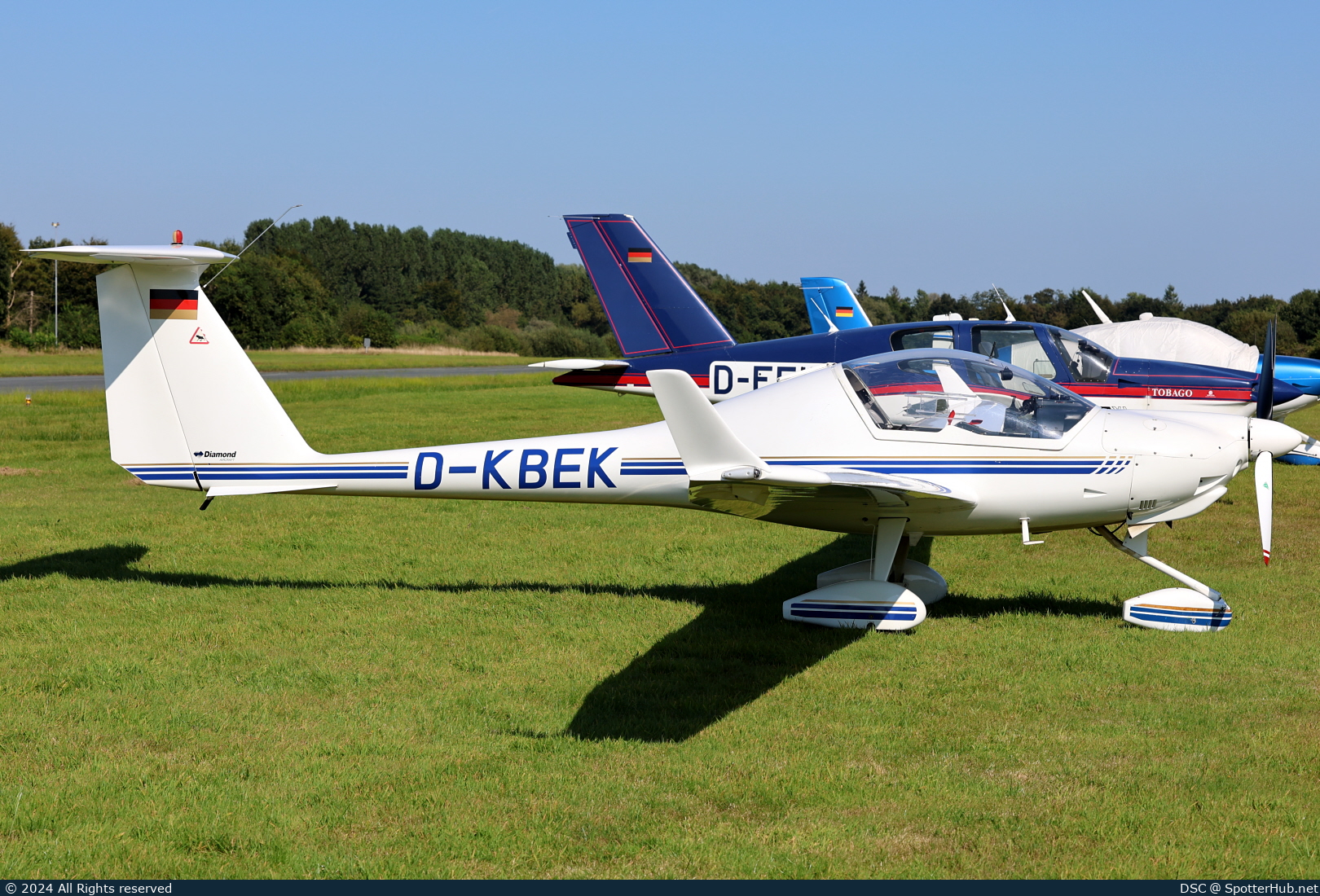 Photo of D-KBEK - Diamond HK36TTC Super Dimona operated by Aeroclub Bonn-Hangelar