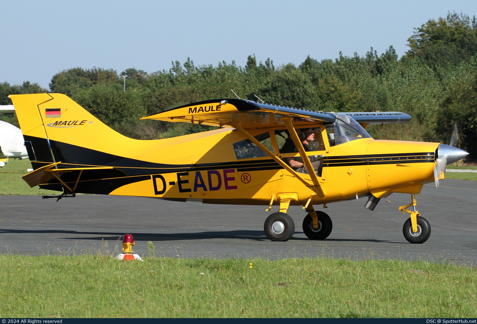 Photo of D-EADE - Maule MXT-7-180 Star Rocket operated by Private