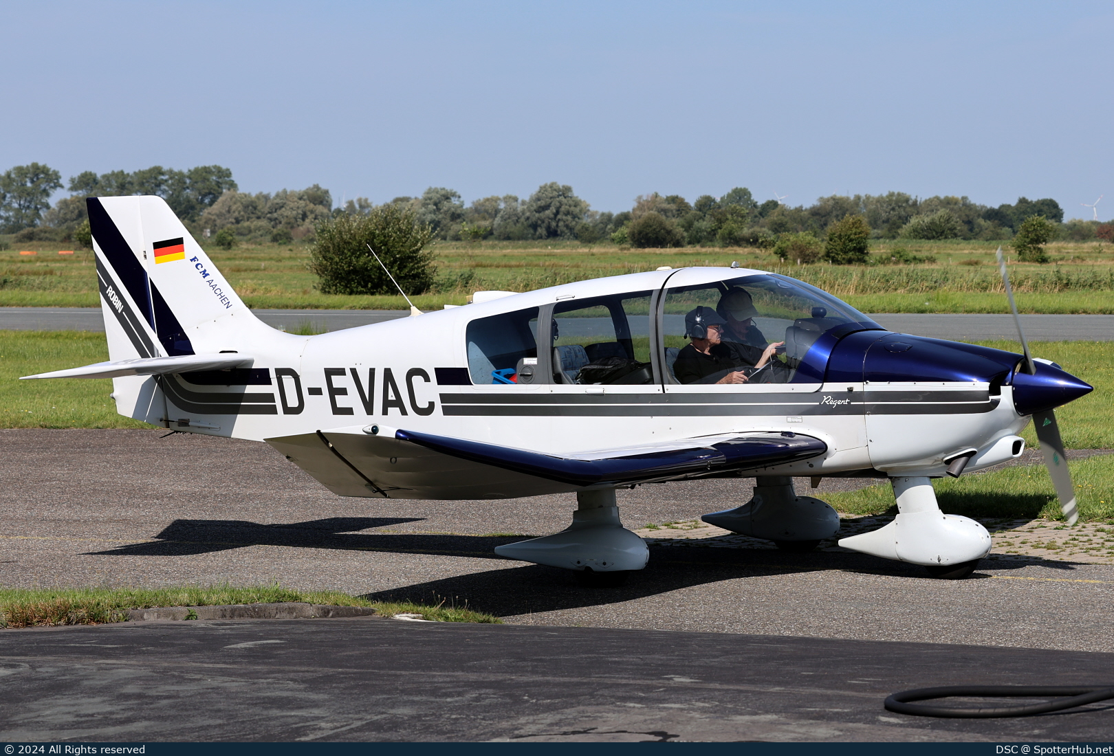 Photo of D-EVAC - Robin DR400/180 Régent operated by Fliegerclub Merzbrück