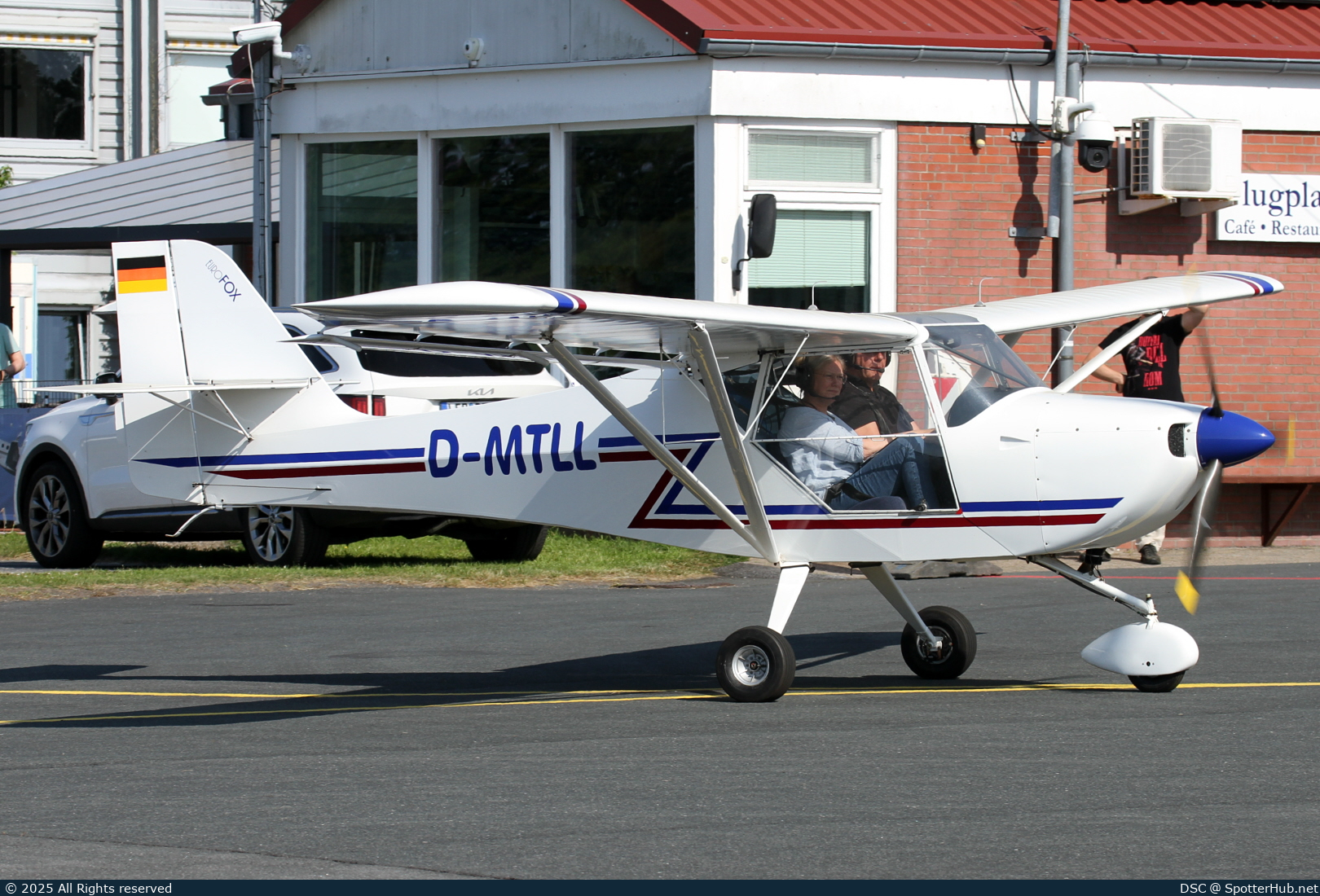 Photo of D-MTLL - Aeropro Eurofox 3K operated by Private
