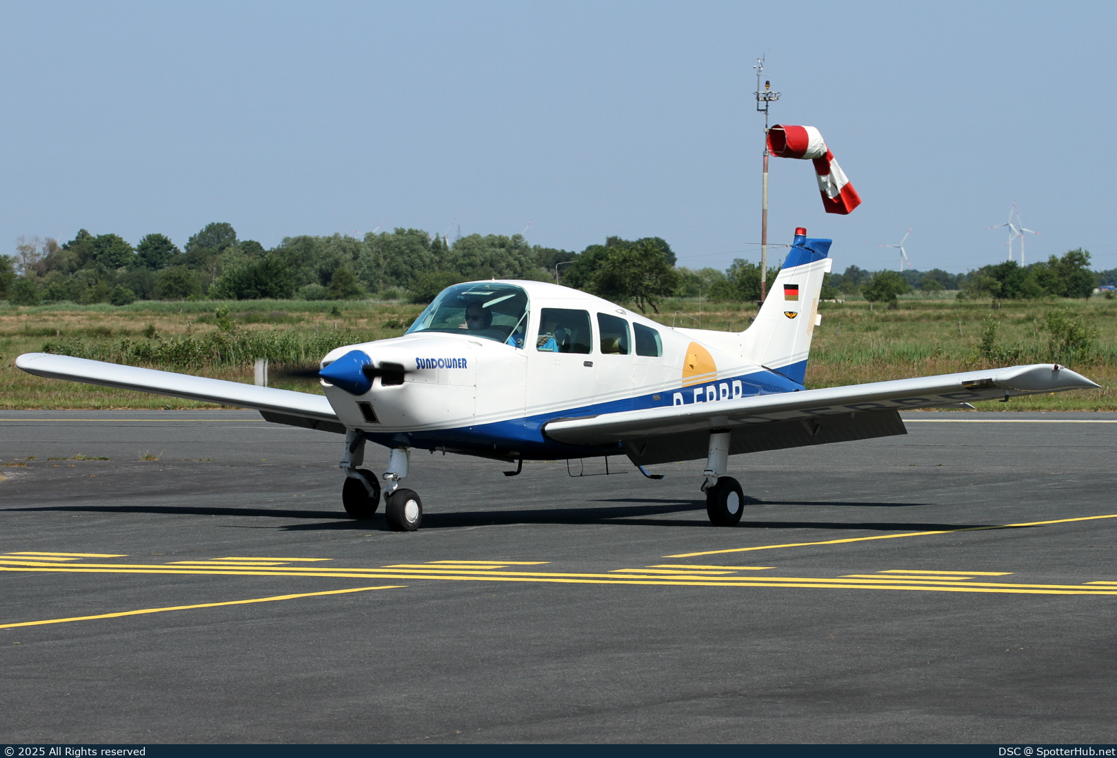Photo of D-ERBR - Beechcraft C23 Sundowner operated by Private