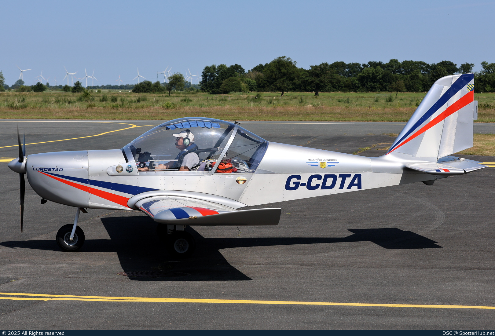 Photo of G-CDTA - Evektor EuroStar SL operated by Private