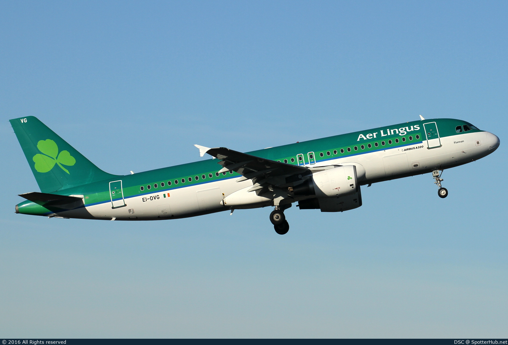 Photo of EI-DVG - Airbus A320-214 operated by Aer Lingus