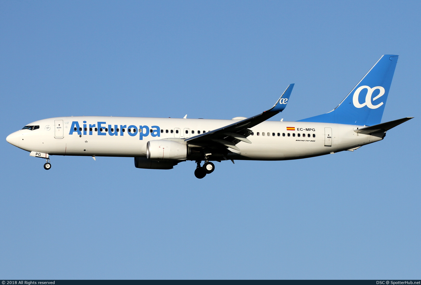 Photo of EC-MPG - Boeing 737-85P operated by Air Europa