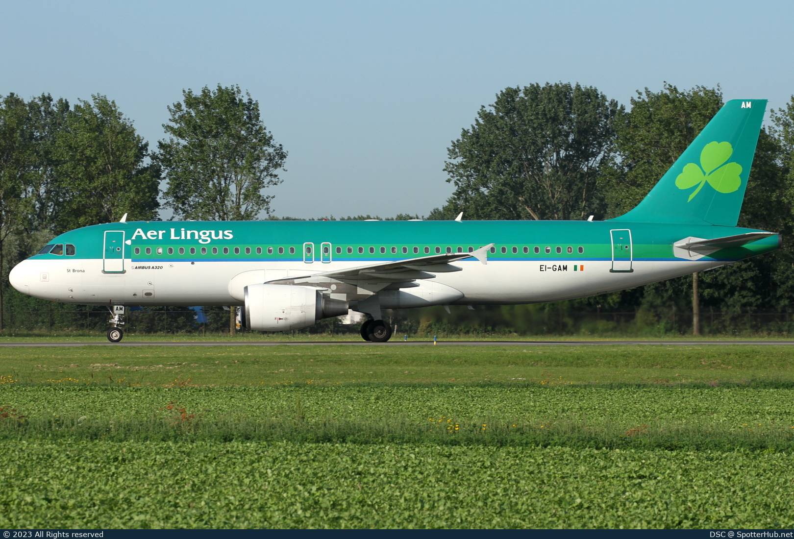 Photo of EI-GAM - Airbus A320-214 operated by Aer Lingus
