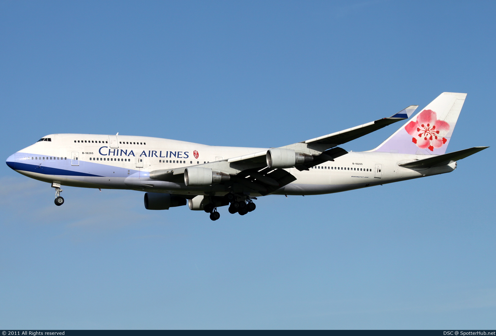 Photo of B-18205 - Boeing 747-409 operated by China Airlines
