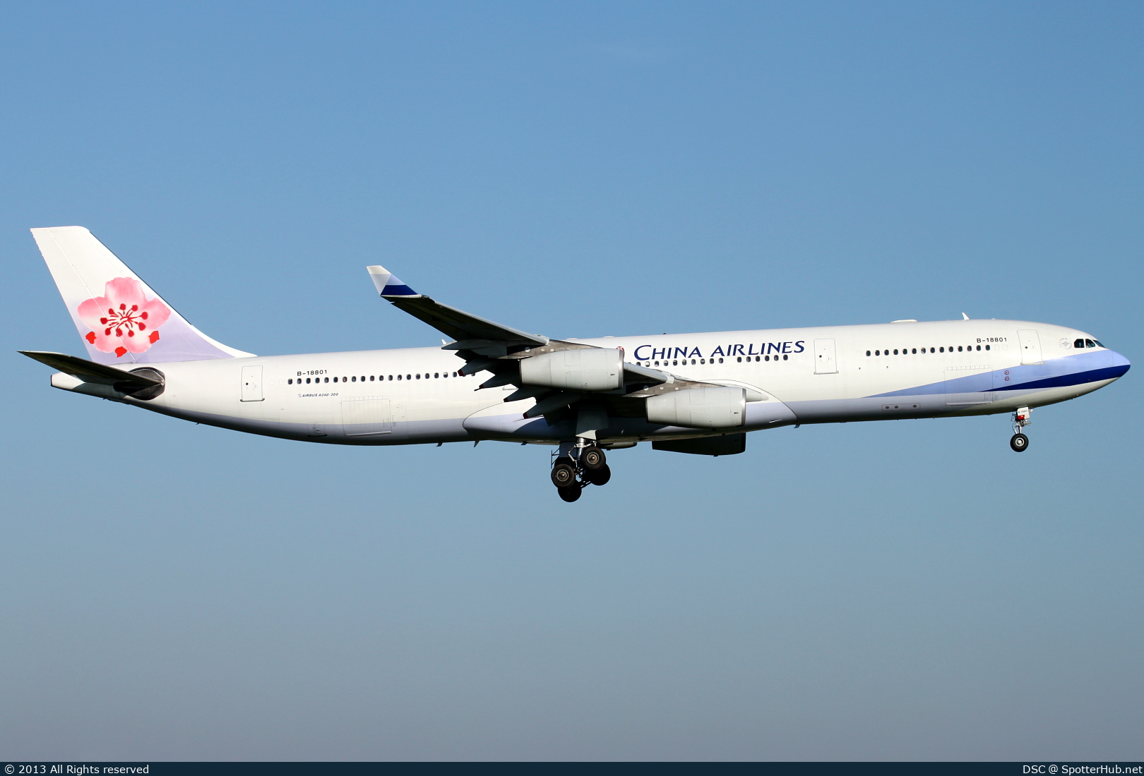 Photo of B-18801 - Airbus A340-313 operated by China Airlines