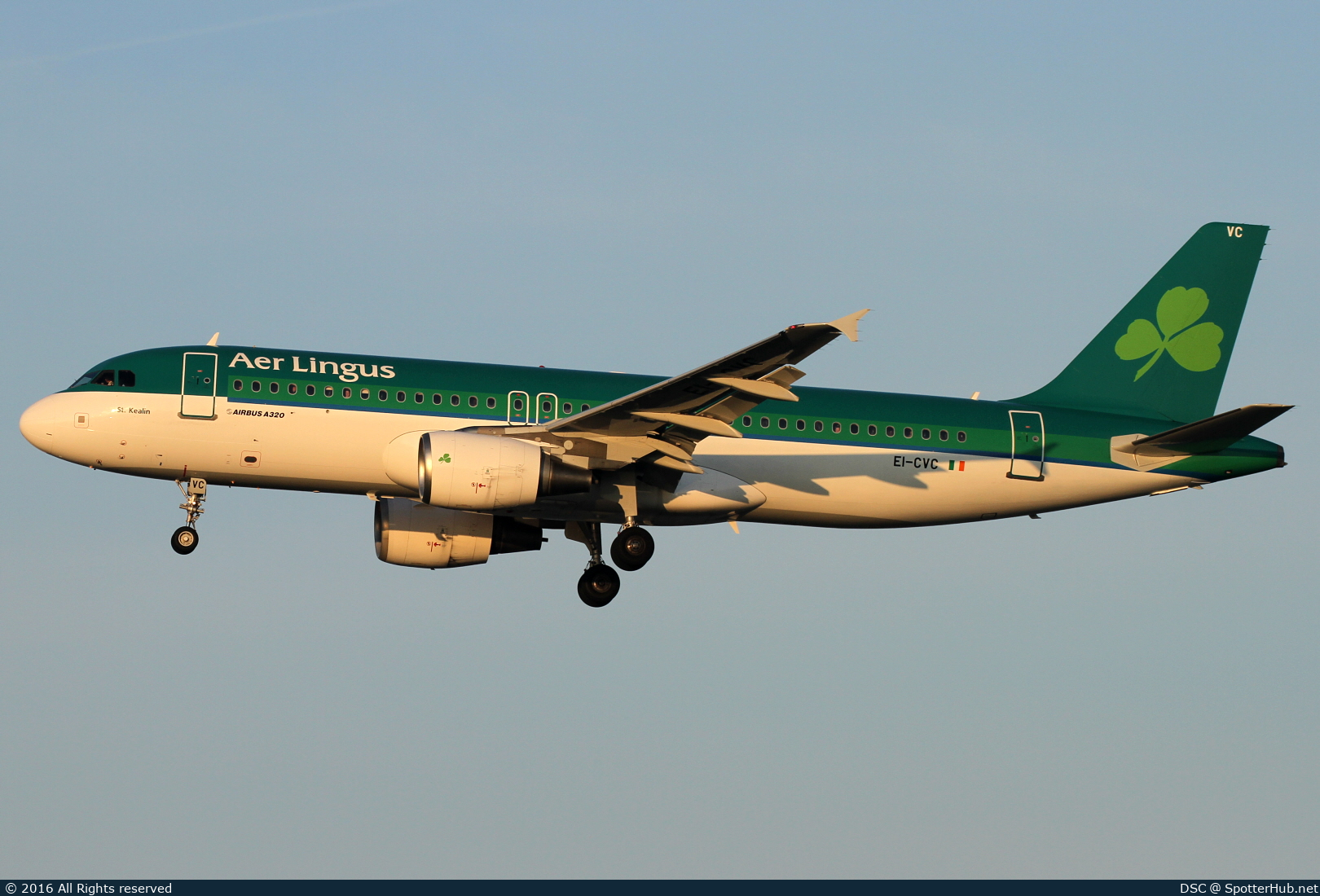 Photo of EI-CVC - Airbus A320-214 operated by Aer Lingus