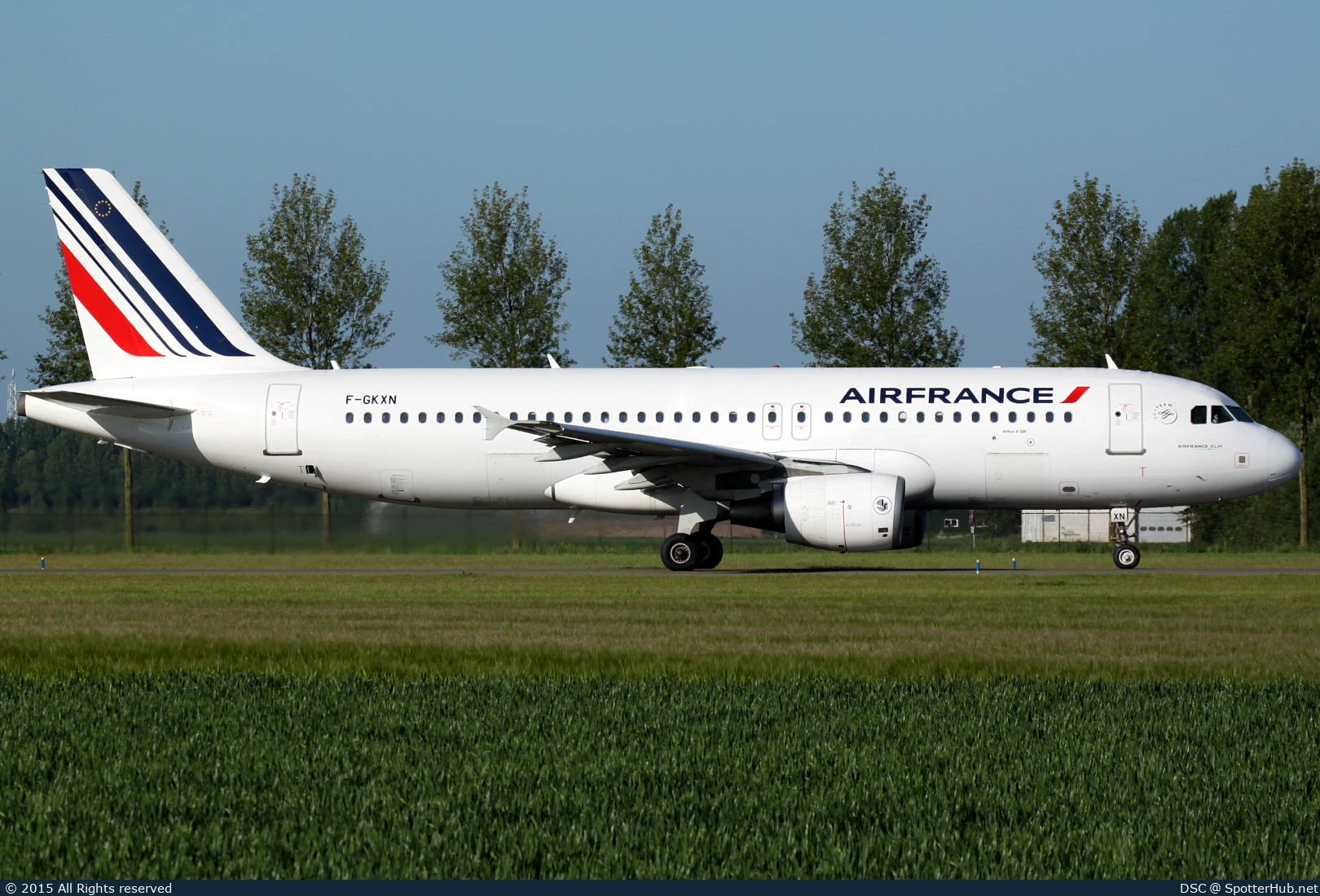 Photo of F-GKXN - Airbus A320-214 operated by Air France