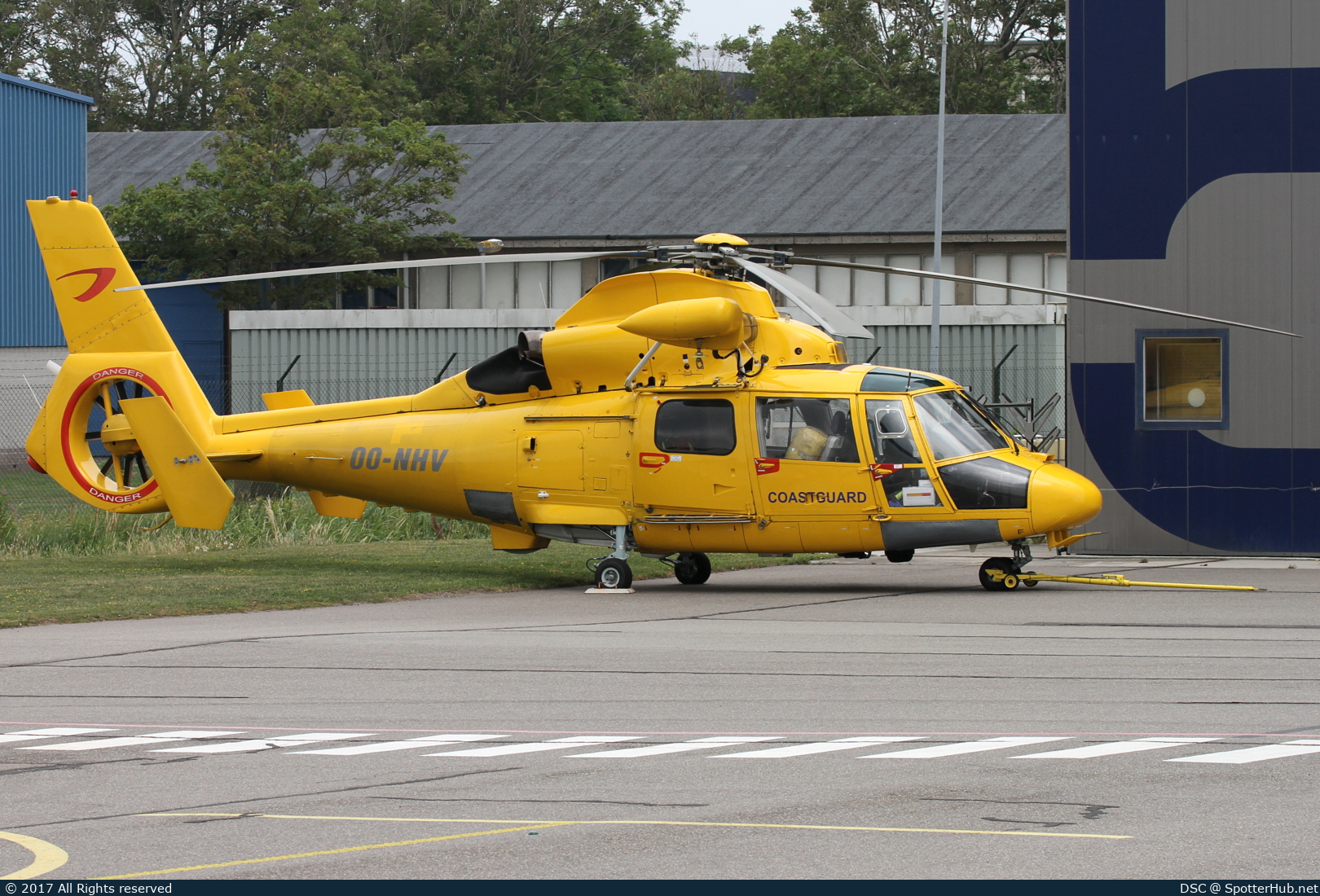 Photo of OO-NHV - Aérospatiale AS365N3 Dauphin 2 operated by Dutch Coast Guard (opb Noordzee Helikopters Vlaanderen)