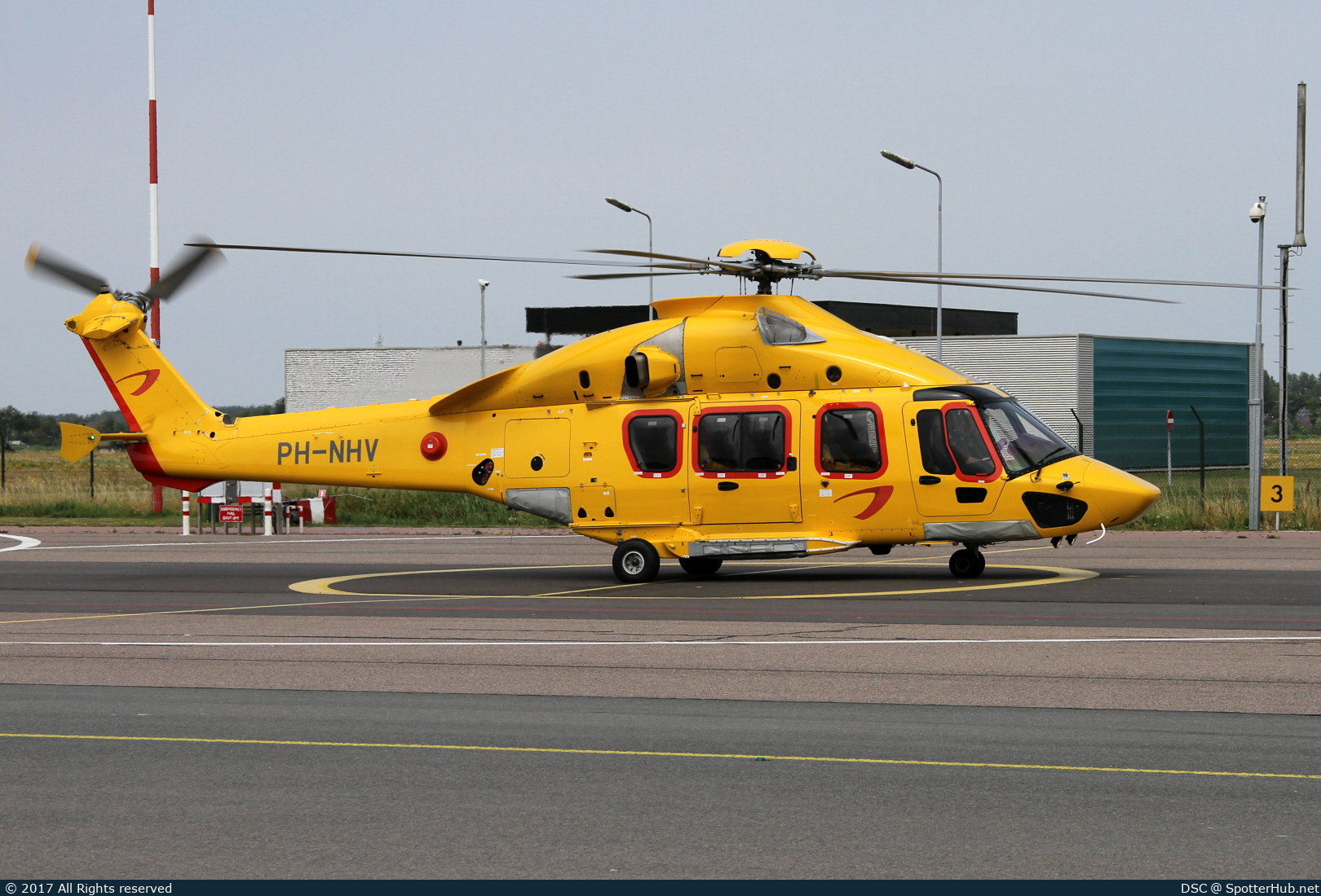 Photo of PH-NHV - Airbus Helicopters H175 operated by Noordzee Helikopters Vlaanderen