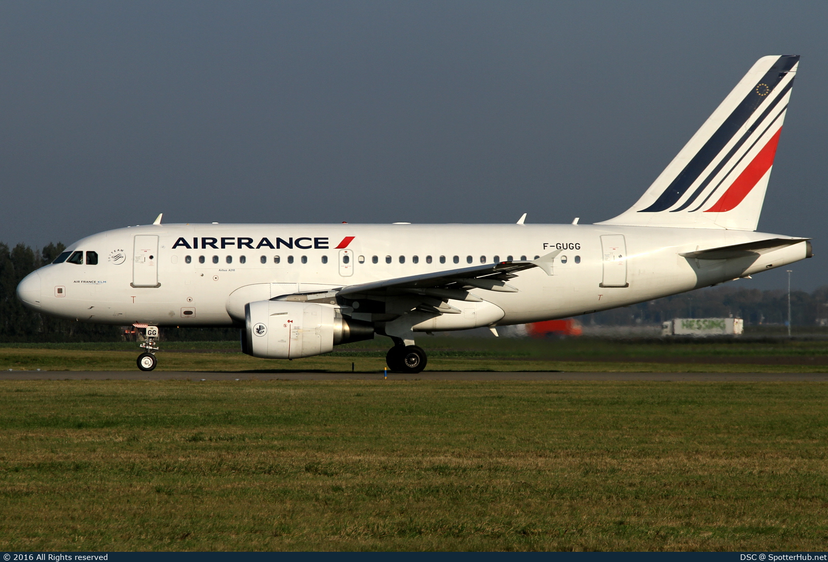 Photo of F-GUGG - Airbus A318-111 operated by Air France