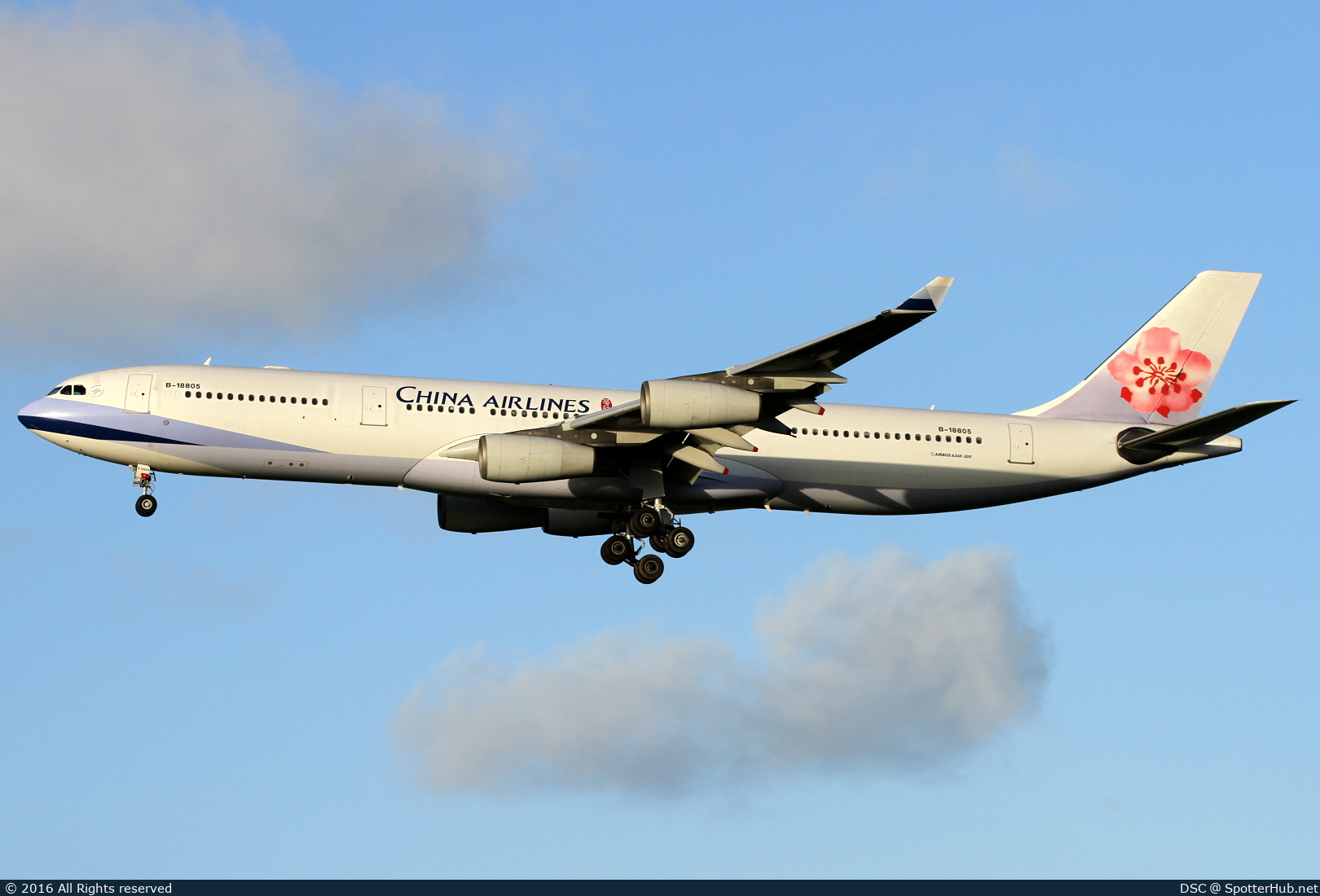 Photo of B-18805 - Airbus A340-313 operated by China Airlines