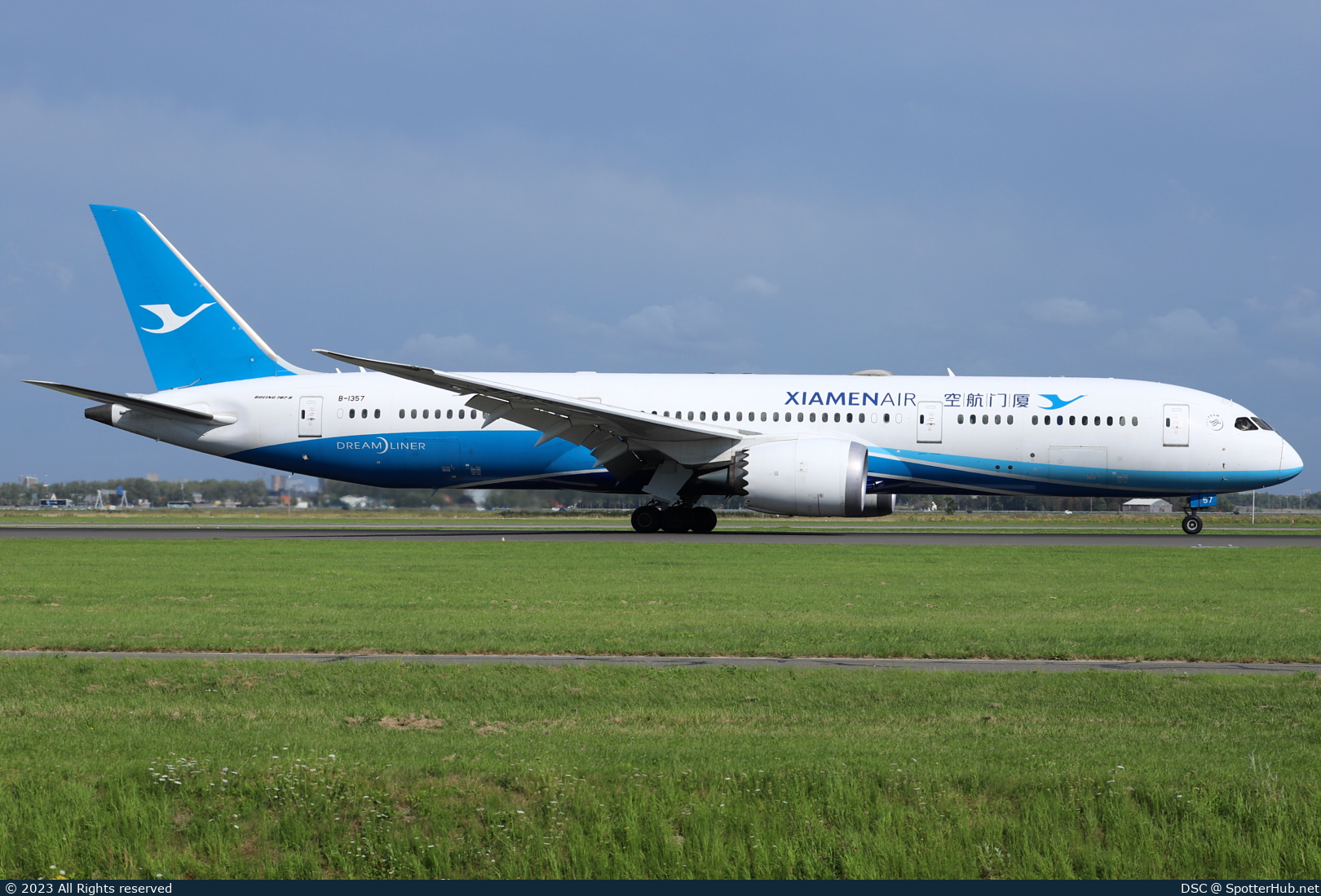 Photo of B-1357 - Boeing 787-9 Dreamliner operated by Xiamen Airlines