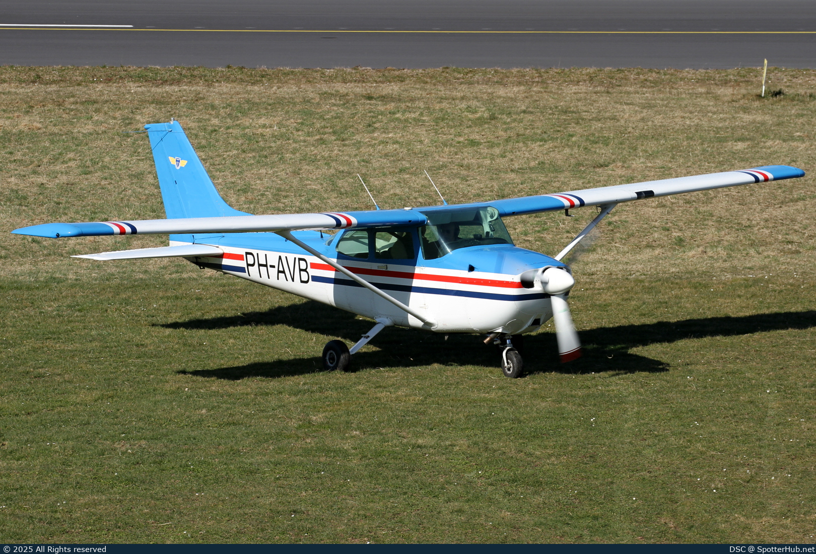 Photo of PH-AVB - Reims-Cessna F172P Skyhawk II operated by Vliegclub Teuge