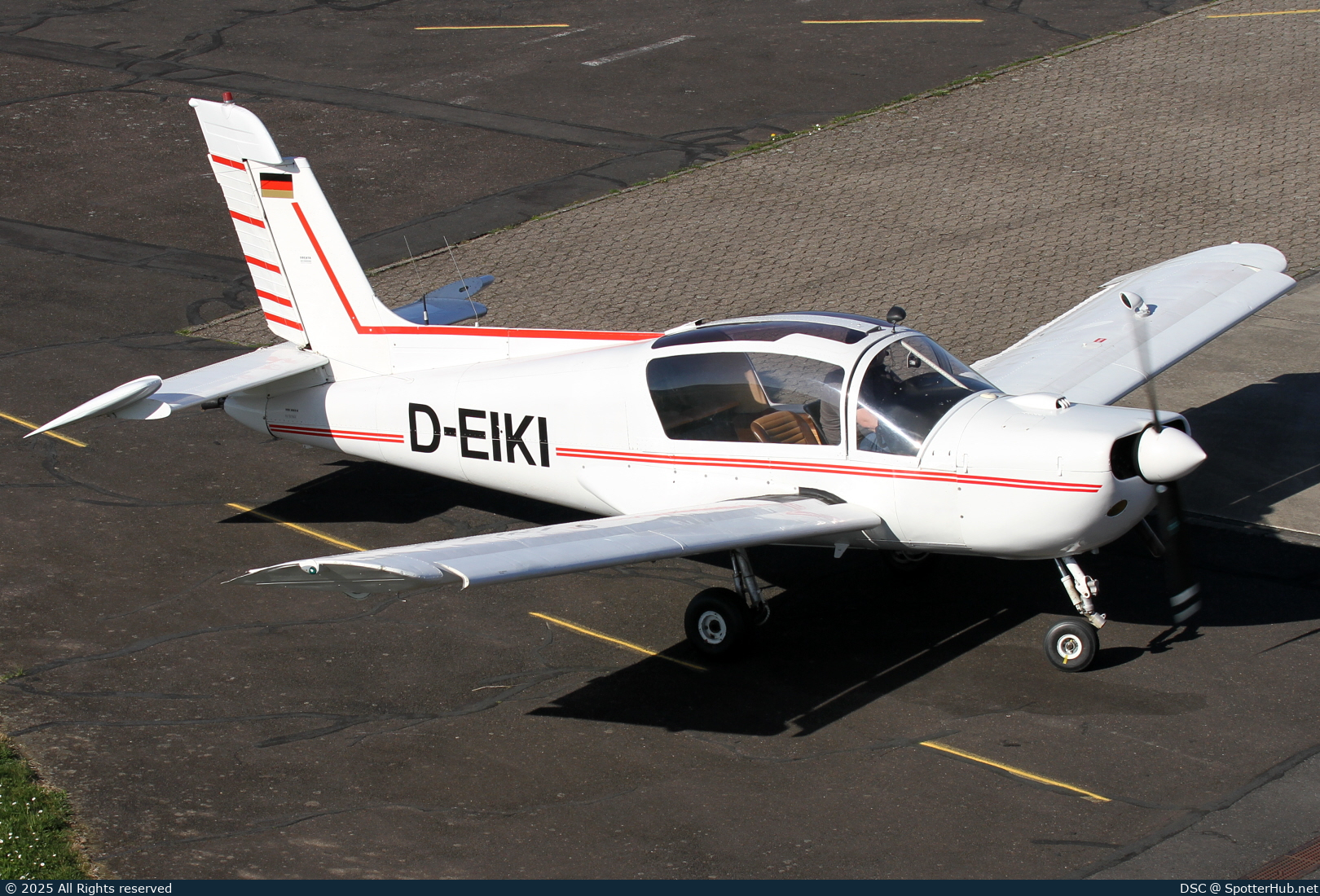 Photo of D-EIKI - SOCATA MS.893E Rallye Commodore 180GT operated by Private